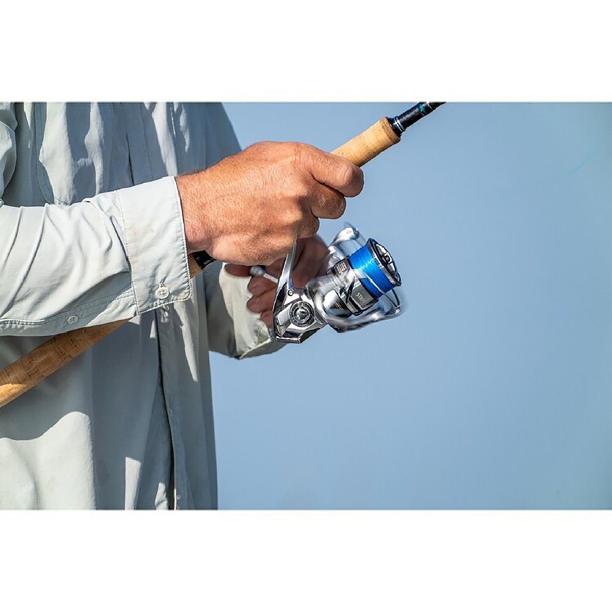 Shimano Stradic FM Spinning Reel 6:1 Gear Ratio 1000HG | ST1000HGFM
