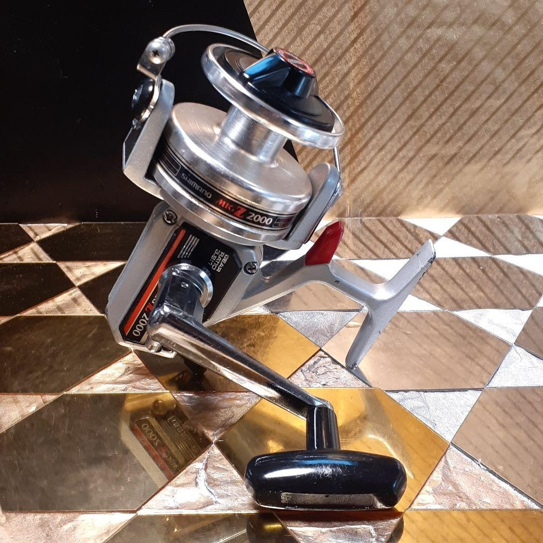 SHIMANO MIG-Z2000 Old Japanese Reel Vintage Rare From Japan