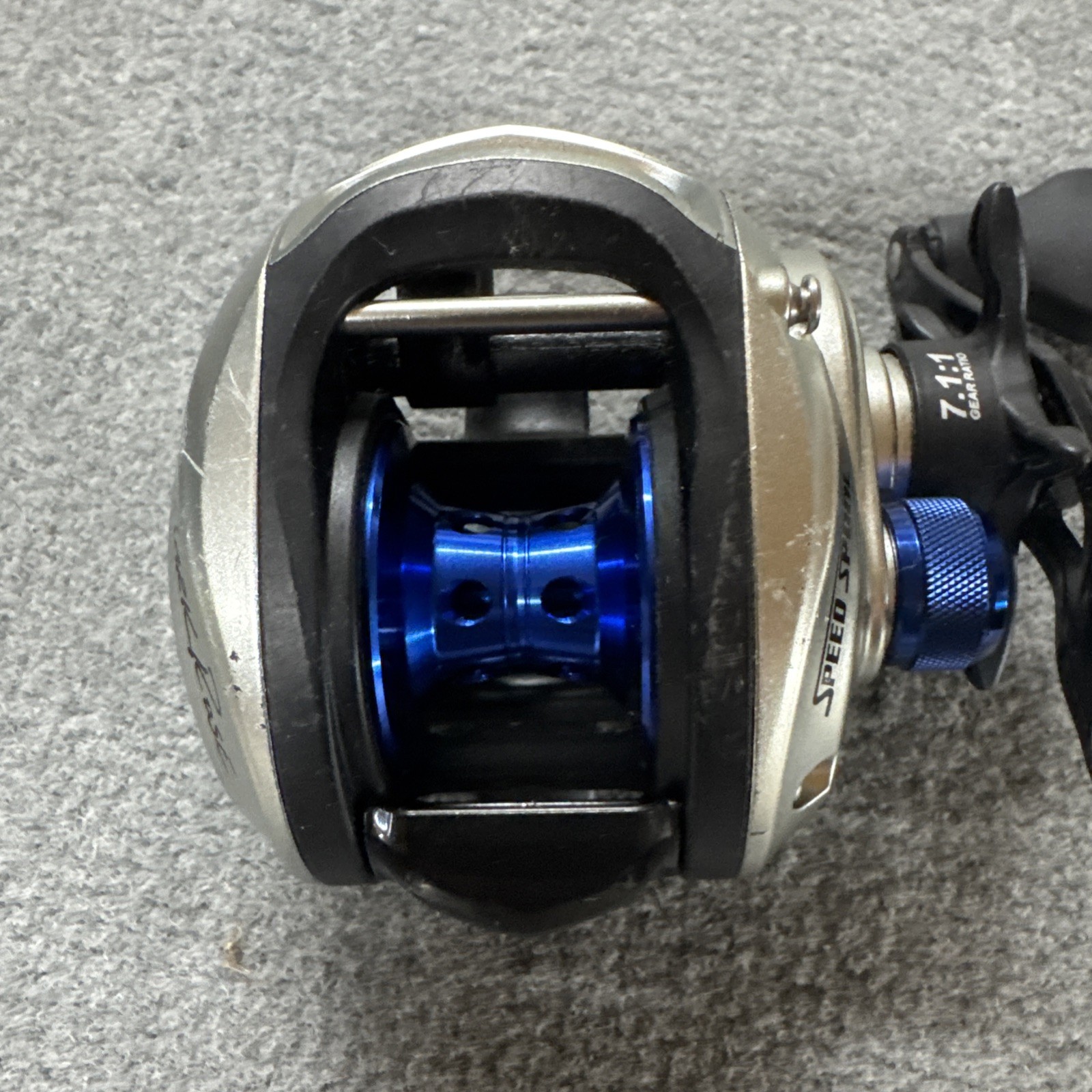 Lew’s Mark Rose Speed Spool Casting Reel 7.1:1 Ratio RH