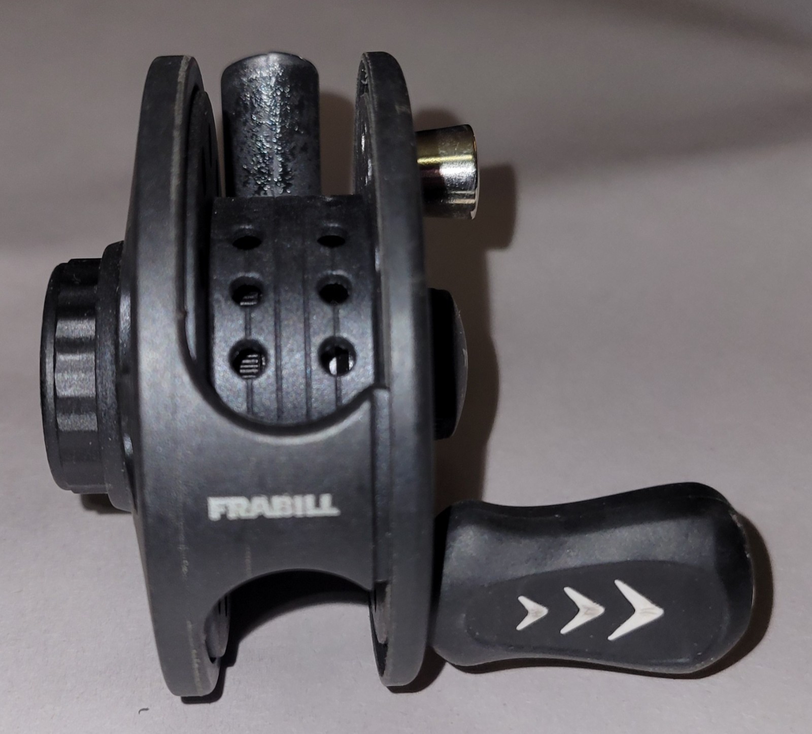 2pcs. FRABILL Straight Line Reel, Black, Fishing Reel