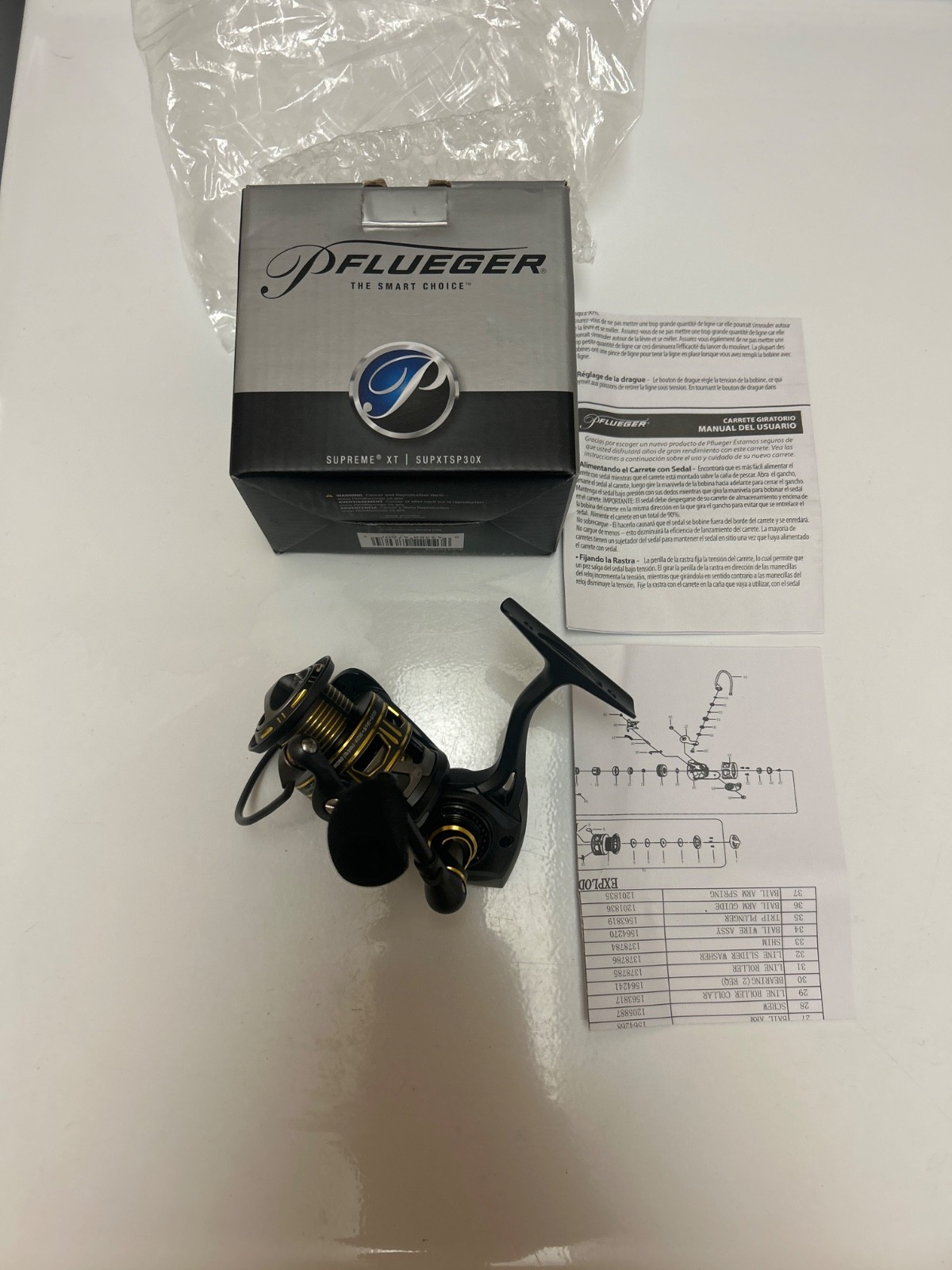 NEW old stock Pflueger Supreme XT SUPXTSP30X spinning reel