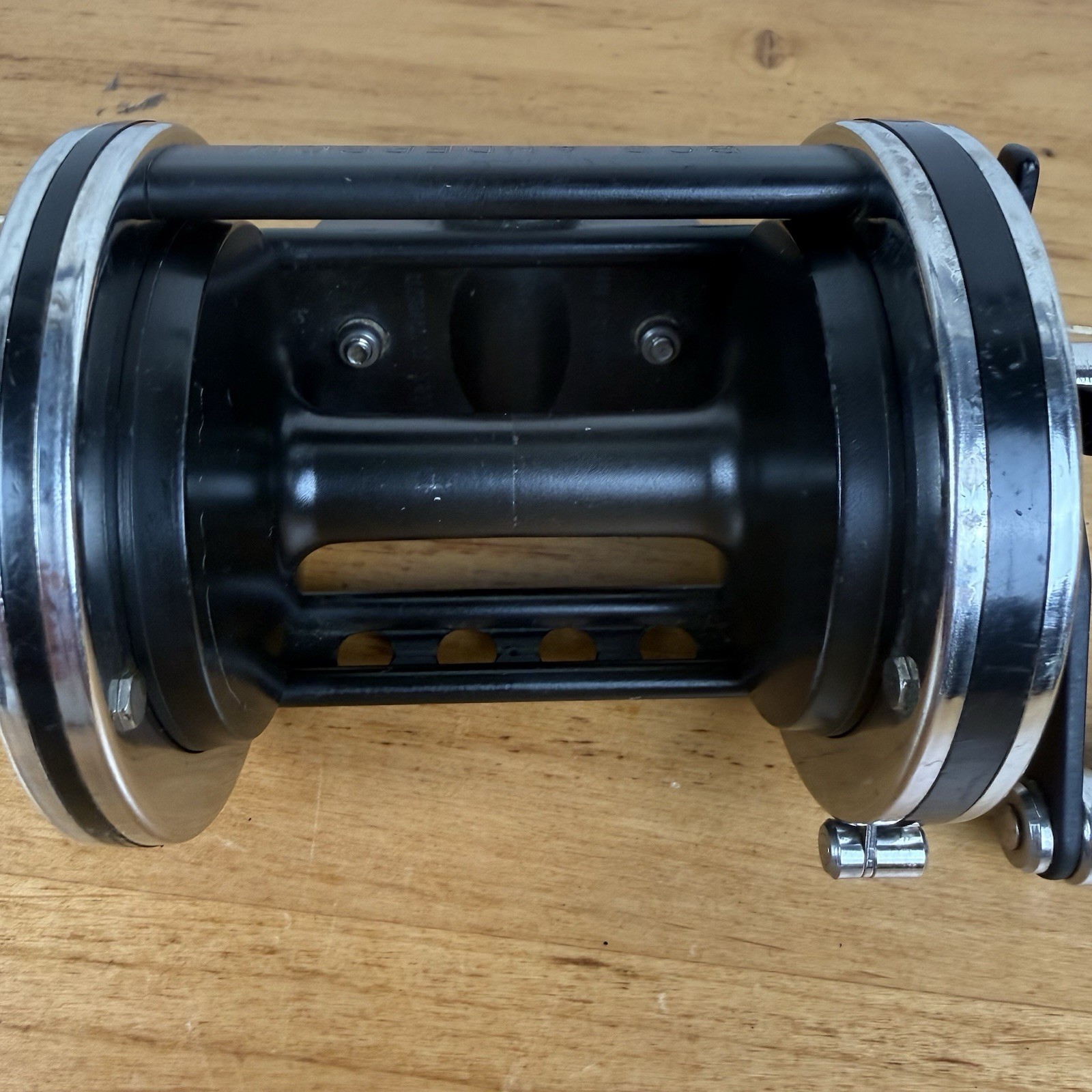 Newell P344-F Fishing reel Ball Bearing – Engraved