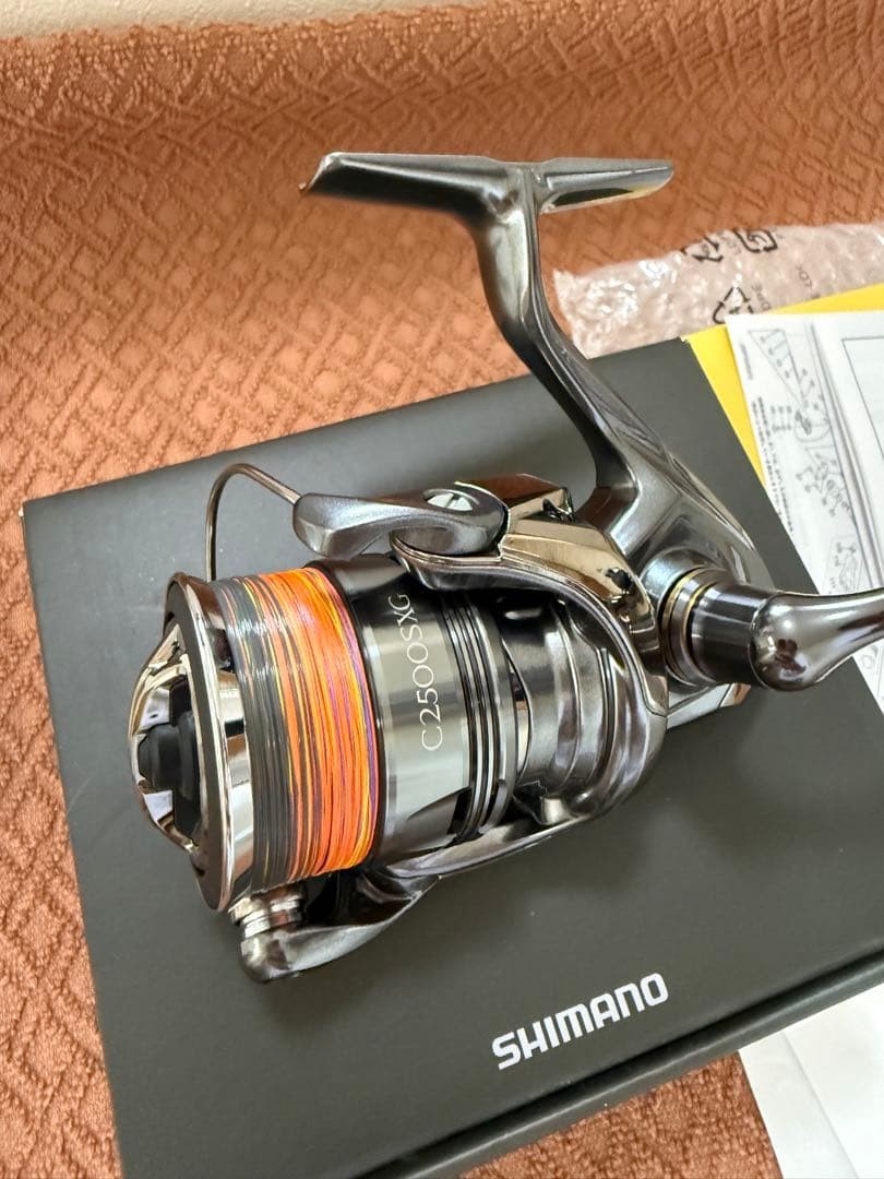 Shimano 24 Twin Power C2500SXG Spinning Reel Smooth Rotation Japan