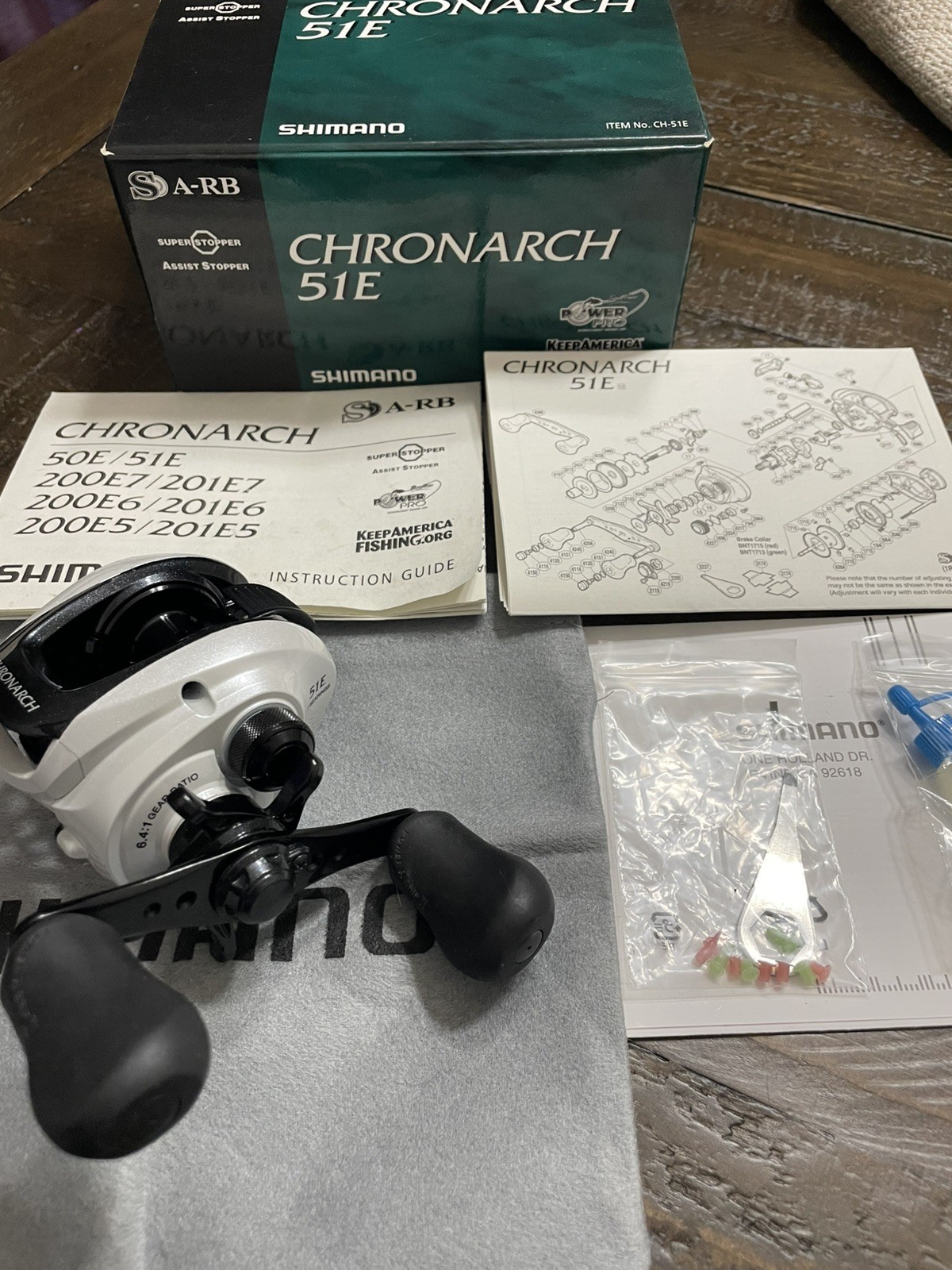 Shimano Chronarch 51E CH-51E Pearl White 6.4:1 RH Super Rare Great Condition