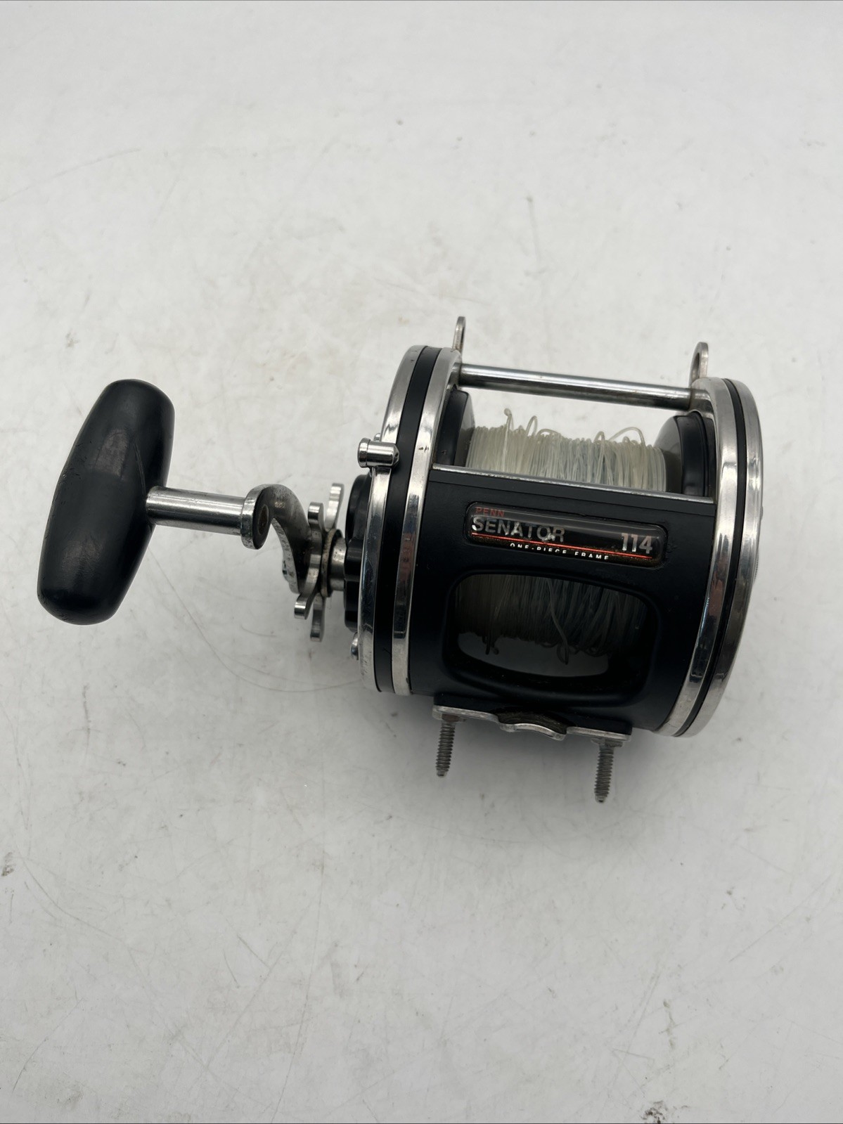 Penn Senator 114 Fishing Reel – Wood Grain Handle