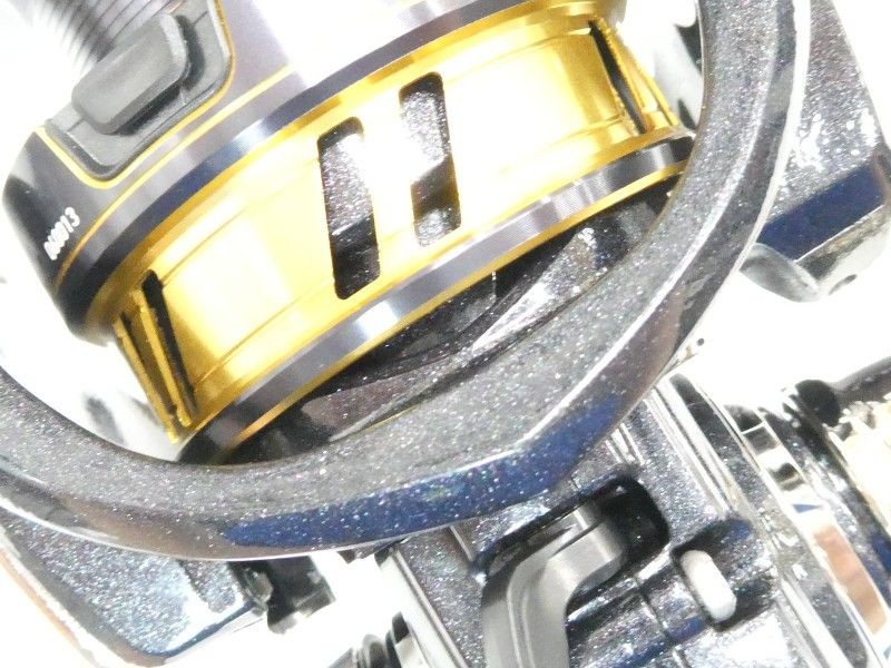 Daiwa Regalis LT2500D Spinning Reel Used Excellent Condition