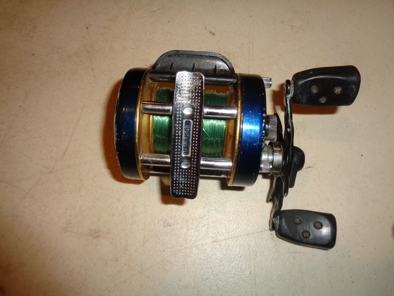 Abu Garcia Ambassadeur 6600 C4 Baitcasting Fishing Reel, Blue, RH. Sweden