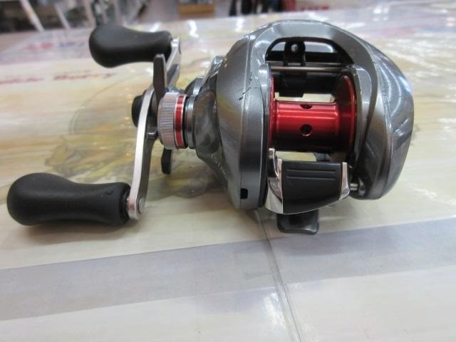 SHIMANO’s CHRONARCH CI4+ 151HG Left Bait Casting Reel W/box guide Used