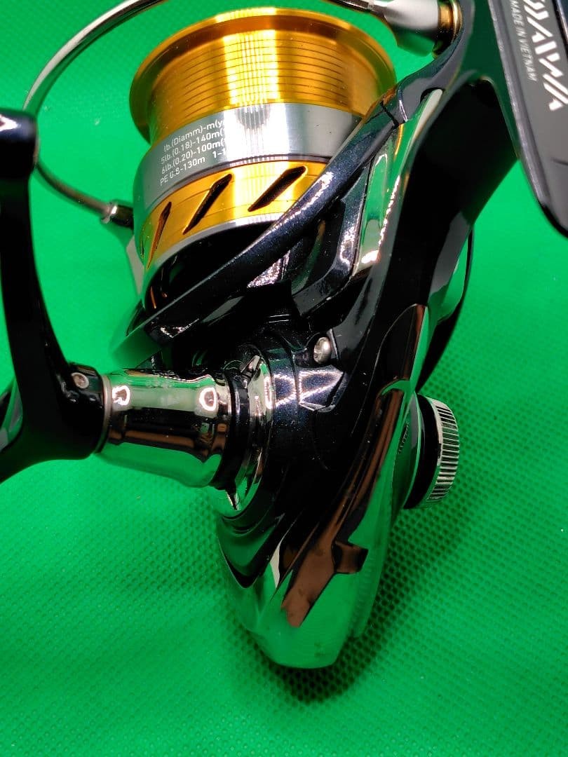 Daiwa Revros 2506H DH Fishing Reel Used No Box or Accessories