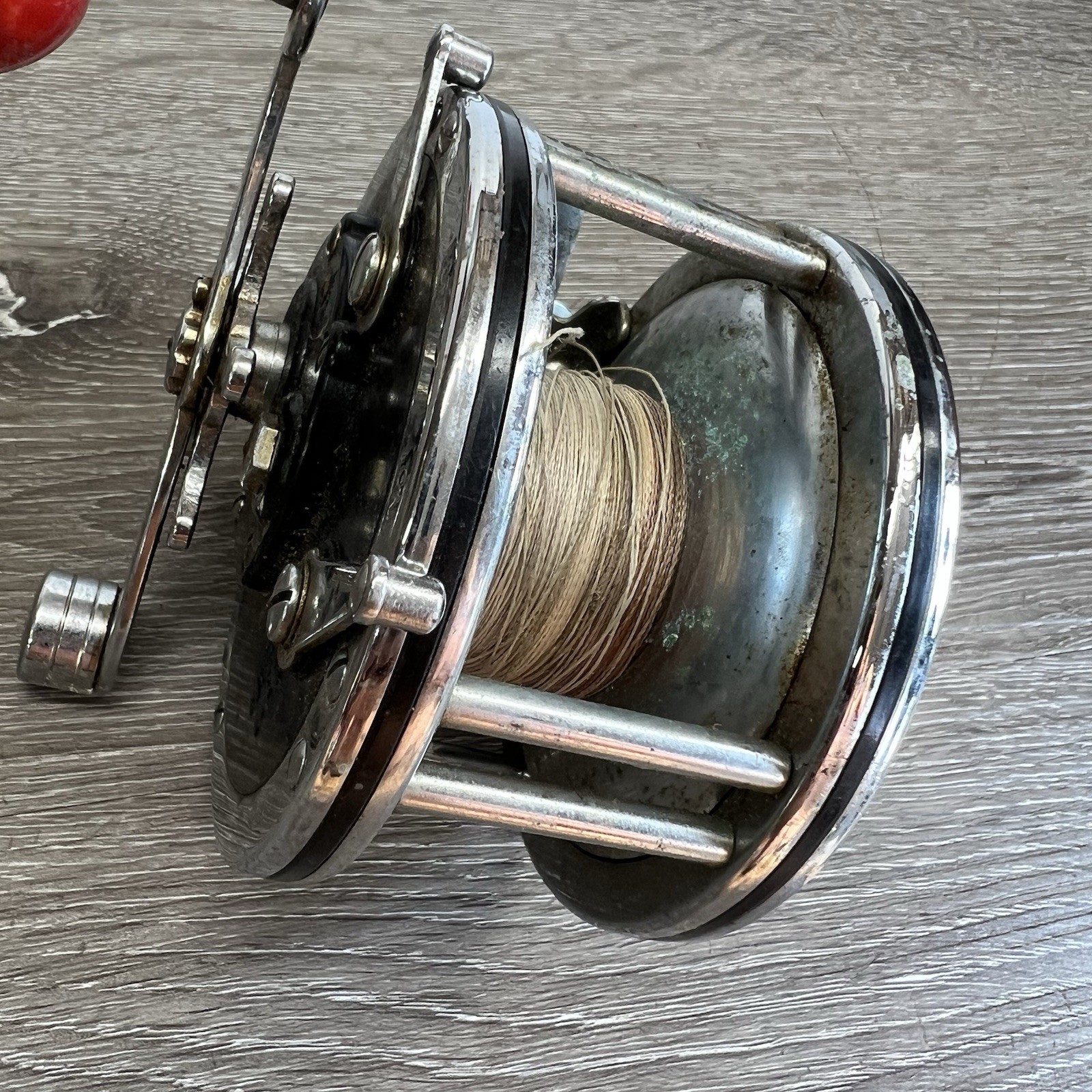 Vintage PENN No. 49 Deep Sea Mariner Saltwater Fishing Reel – Red Handle