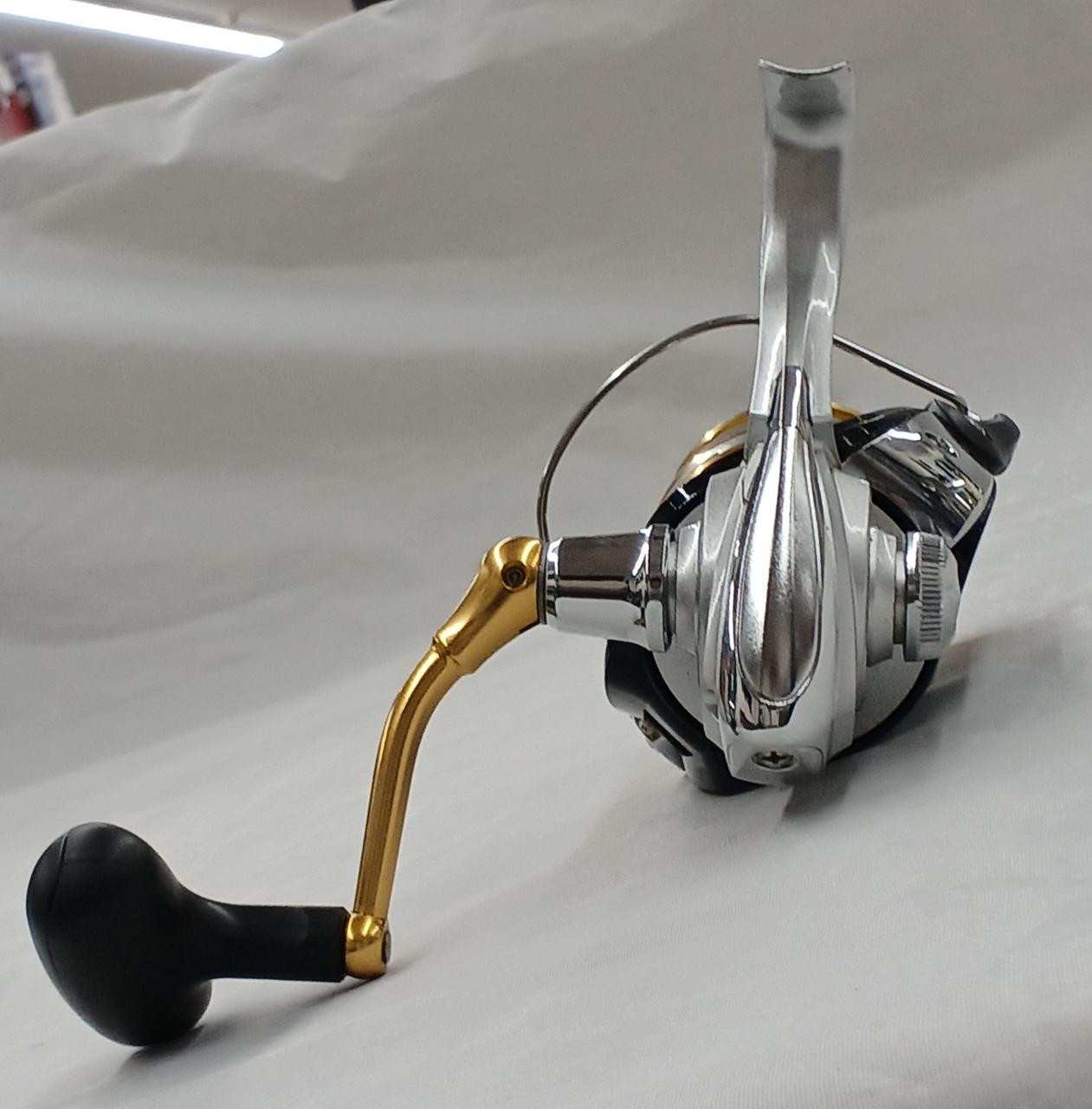 DAIWA CREST 4000H Fishing Spinning Reel Black&Gold&Silver Color Tested