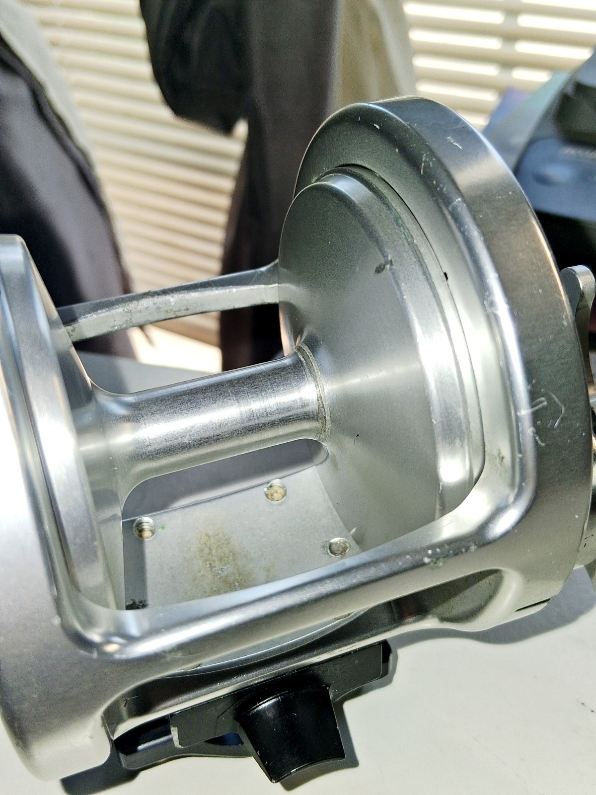 PRO GEAR FISHING REEL 440 ALL SILVER W/OVERSIZED HANDLE. Penn 4/0 Like.