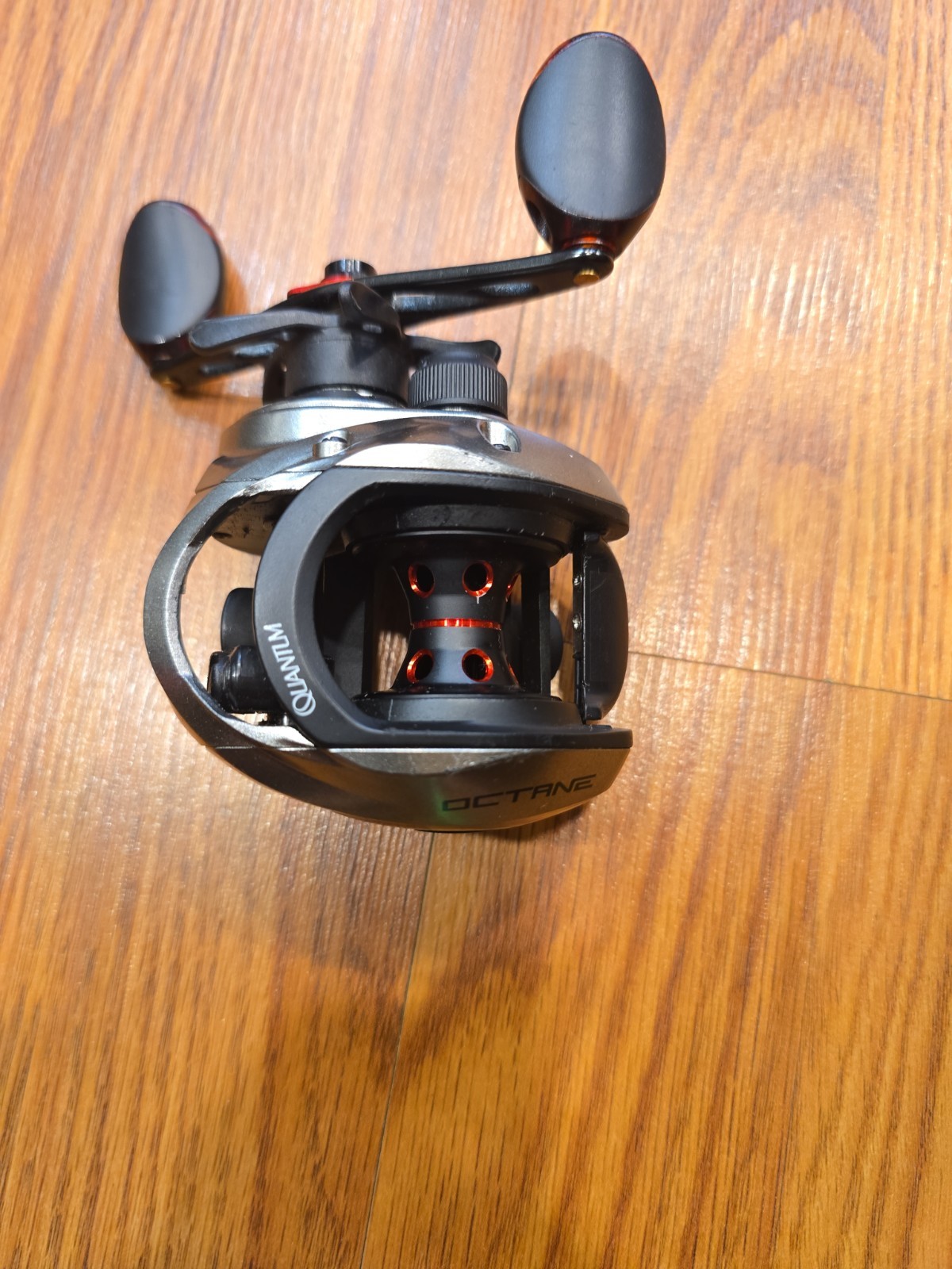 Quantum Octane OCT101CXG-GWD5 6.1:1 Gear Ratio Fishing Reel 3 Bearing