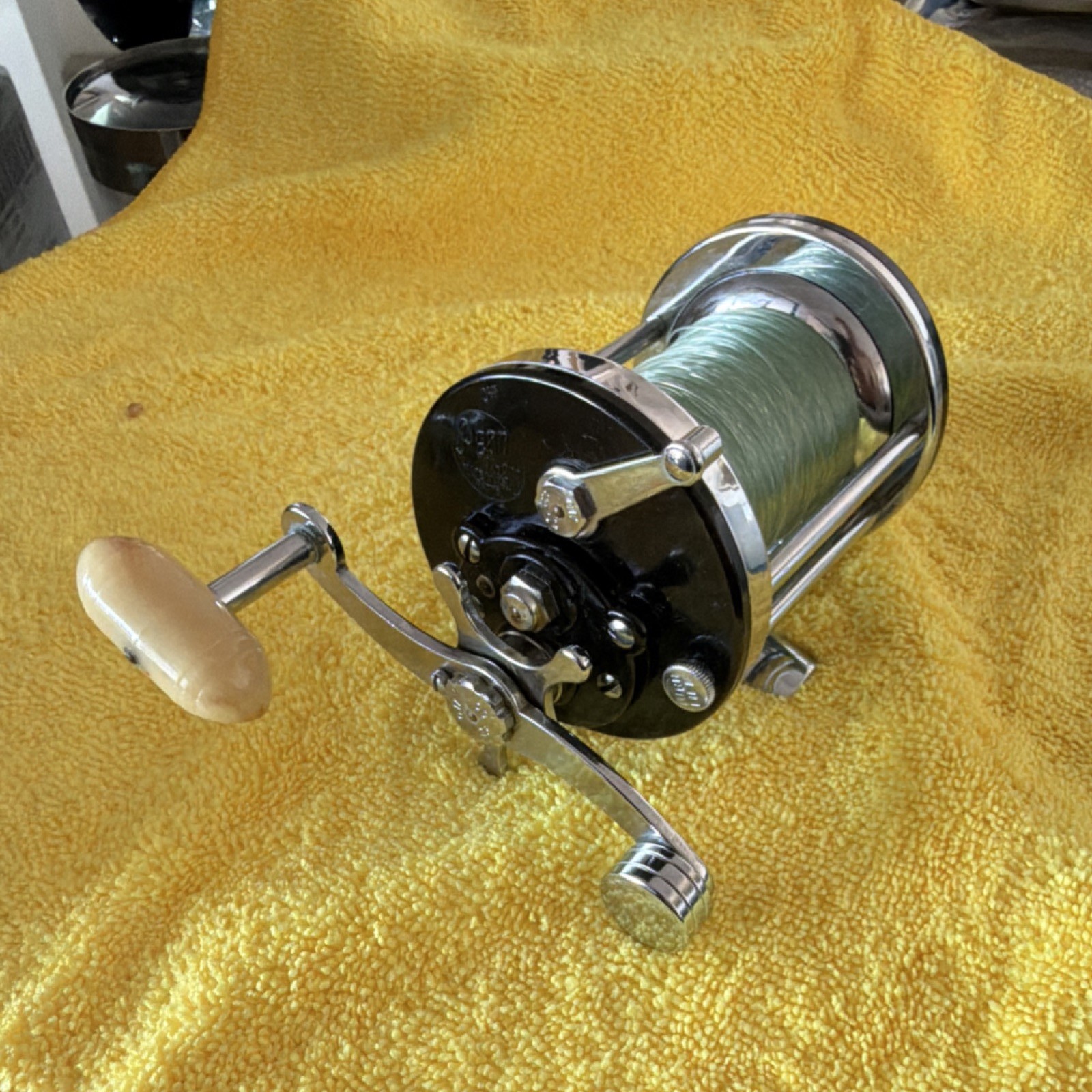Penn Trolling Reel Star Drag Metal Black Silver Pre-Spooled Fishing Reel
