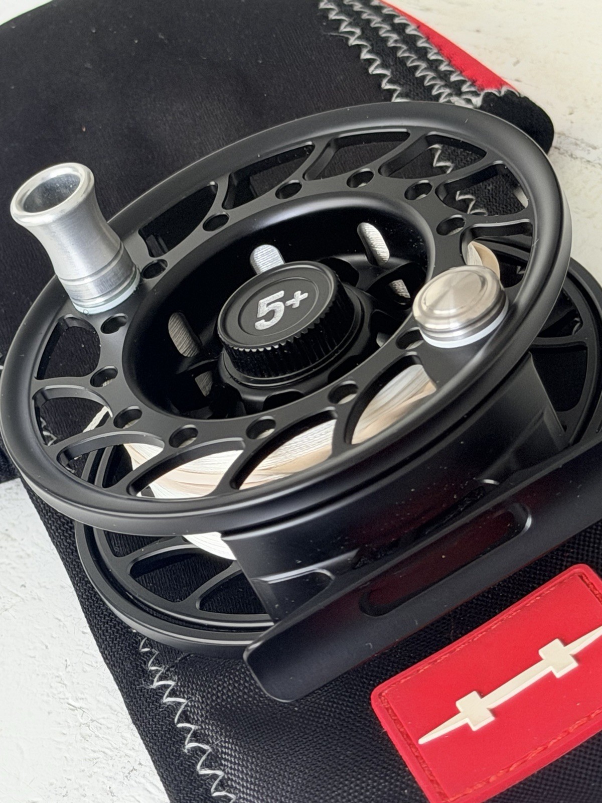 **BEAUTIFUL** 🔥~HATCH~ ICONIC 5+ Black Fly Reel 🔥 ~LEGENDARY~🔥