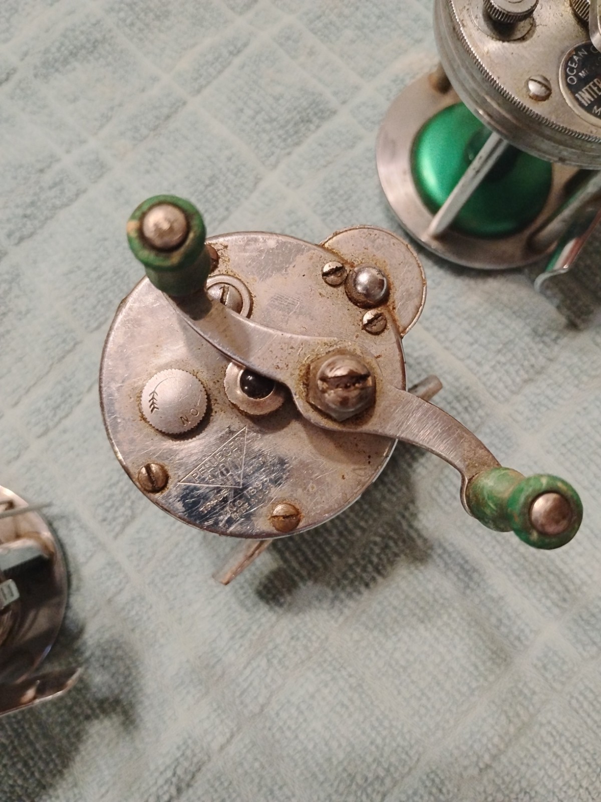 Vintage Fishing Reels Lot Of 3 Ocean City Pfluger South Bend