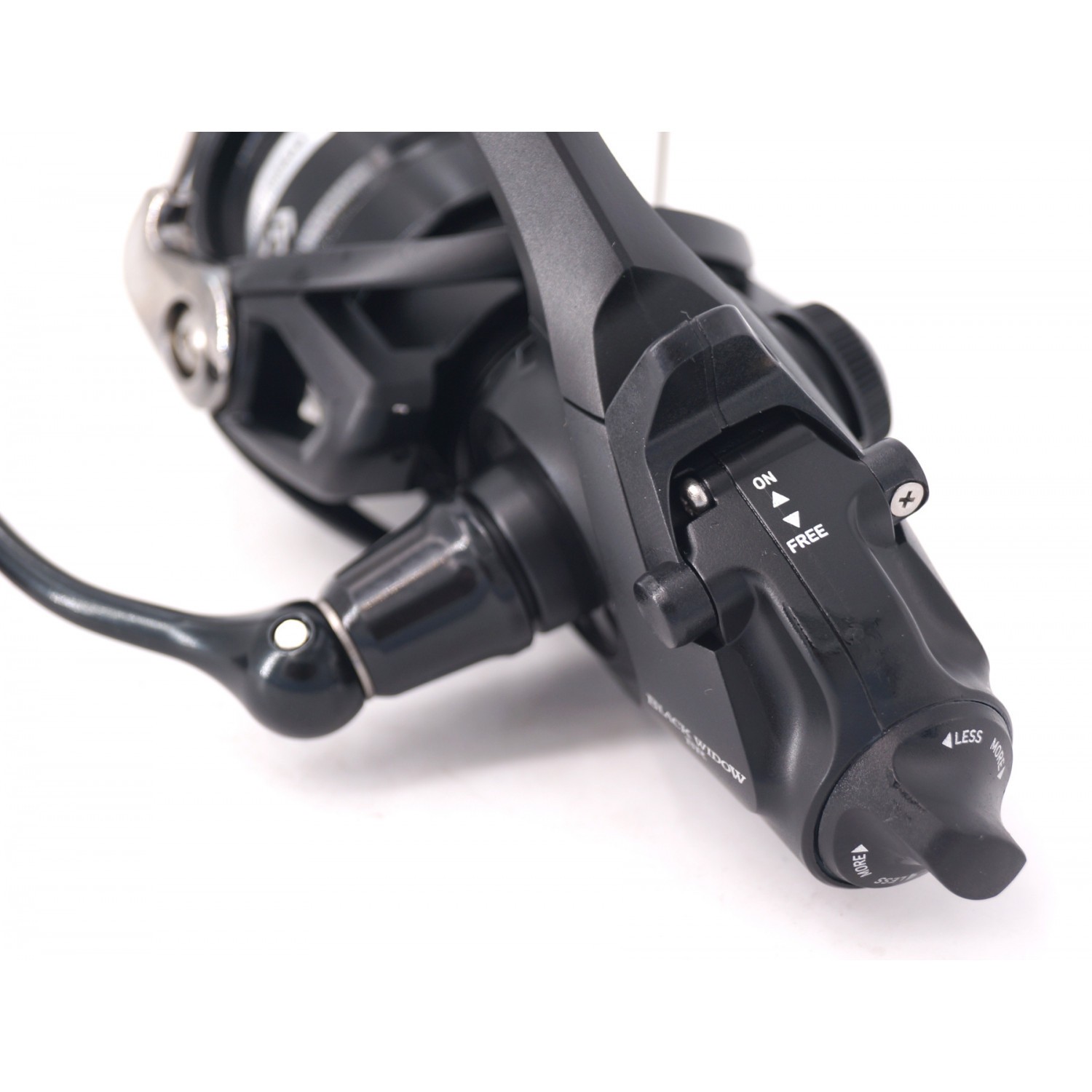 DAIWA BLACK WIDOW BR LT, 3000, ambidiestro, carrete de bobina libre Bite N‘ Run