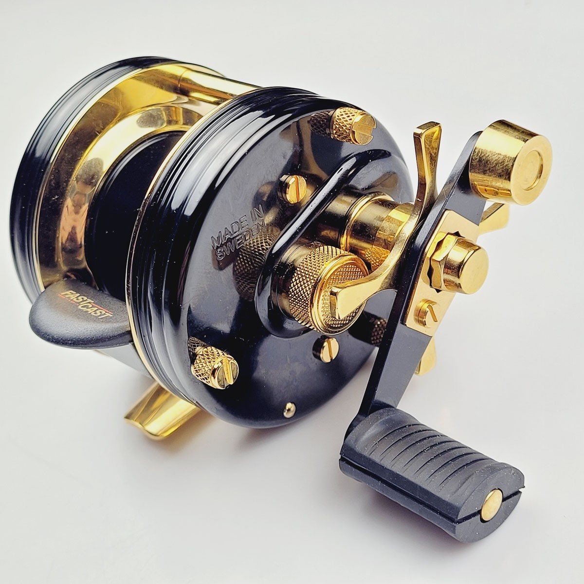Abu Ambassadeur 4600 CDL Reel new no box 24kt gold plated