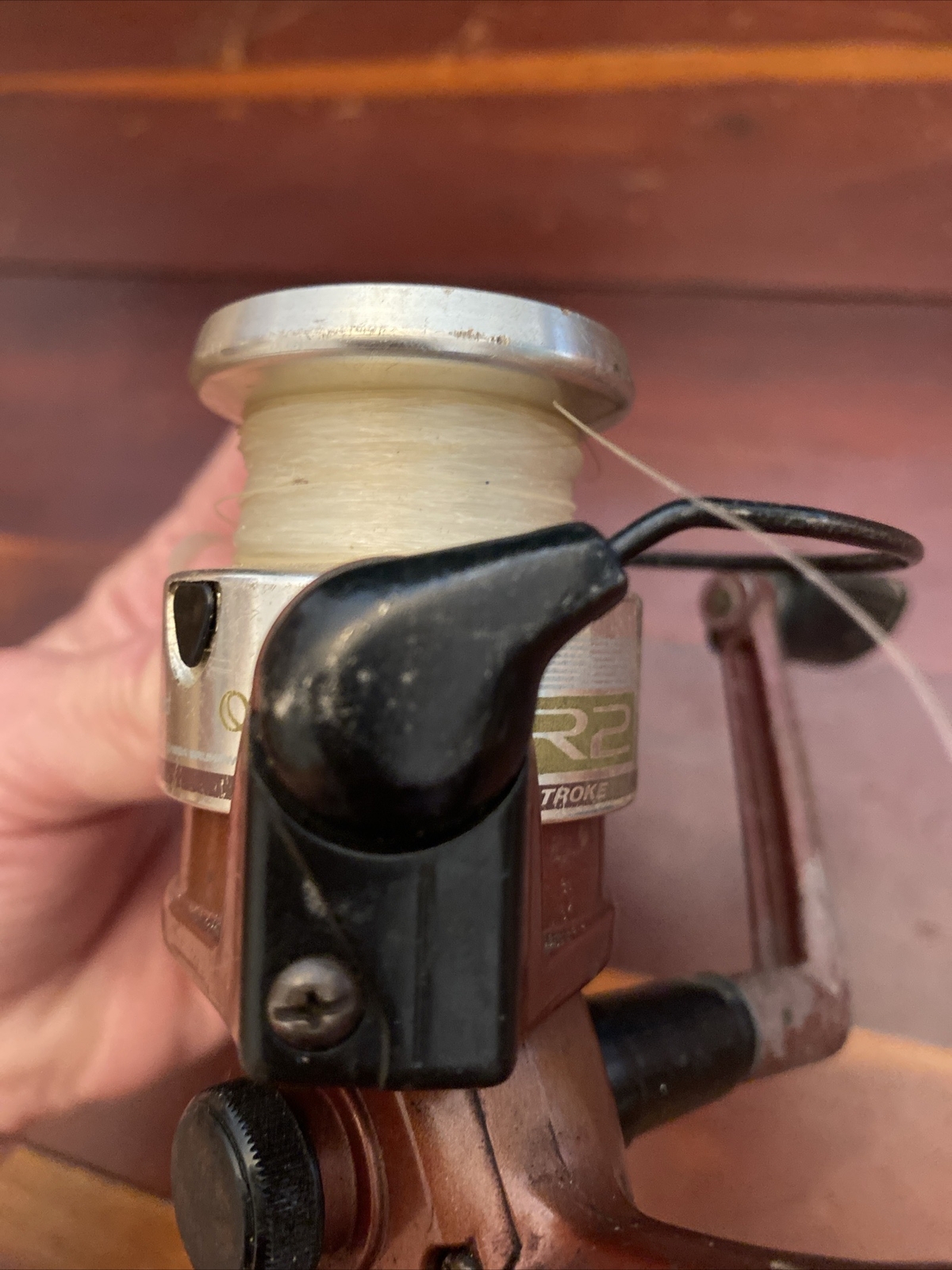 Vintage ZEBCO QUANTUM XR2 Spinning Fishing Reel Long Stroke 1994 Burgundy