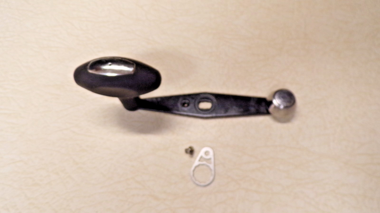 FISHING REEL HANDLE – P0WER HANDLE FITS ALL MODELS UP TO 7000