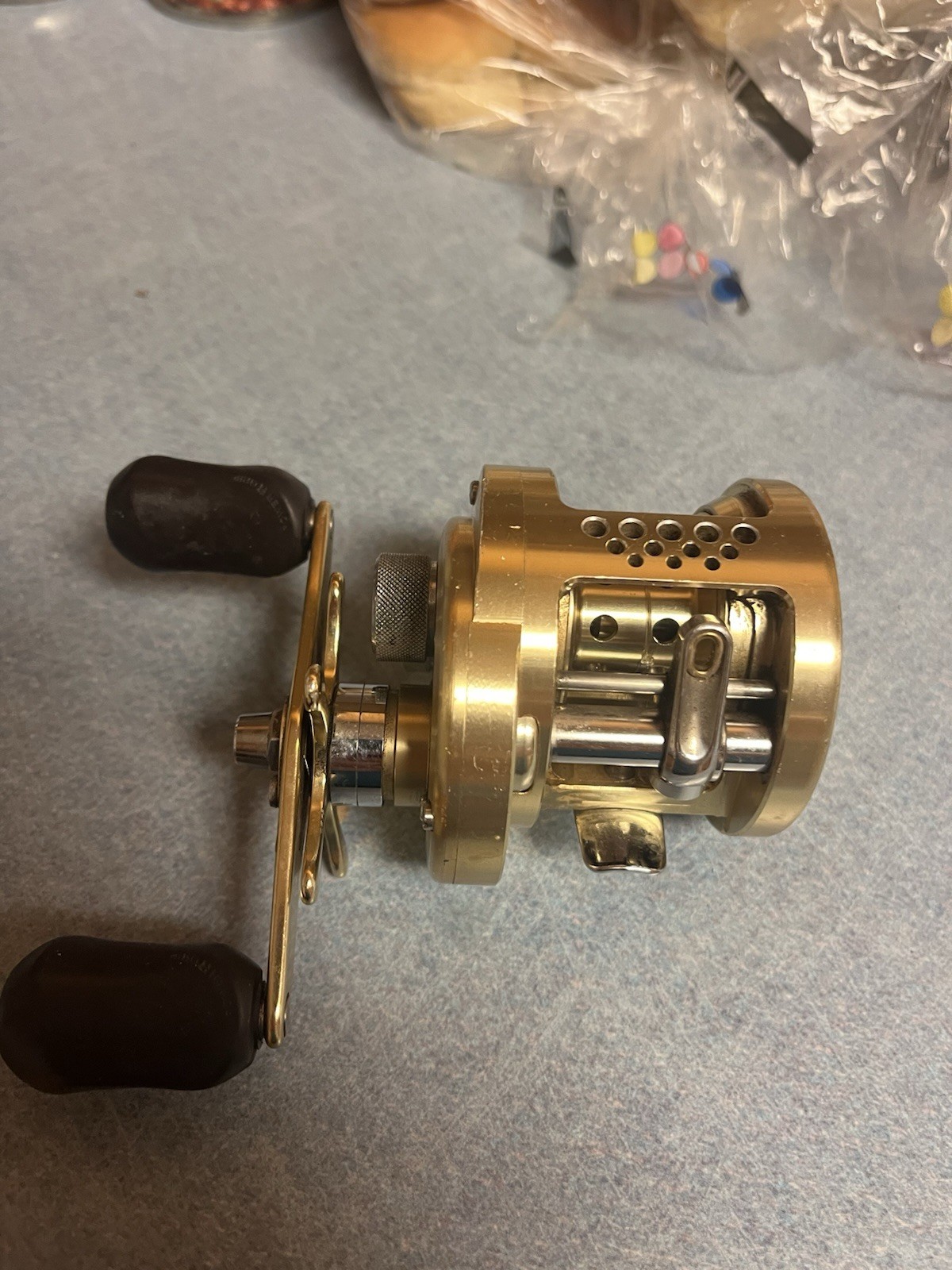 SHIMANO CALCUTTA TE 200GT BAITCASTING REEL -Total Efficiency