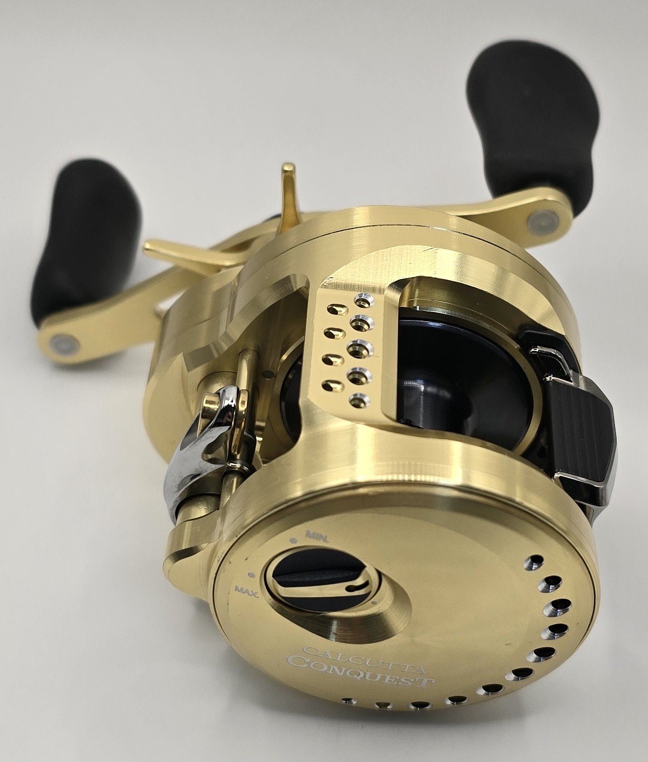 Shimano 21 Calcutta Conquest 200XG Right Baitcast Reel Boxed JDM Excellent