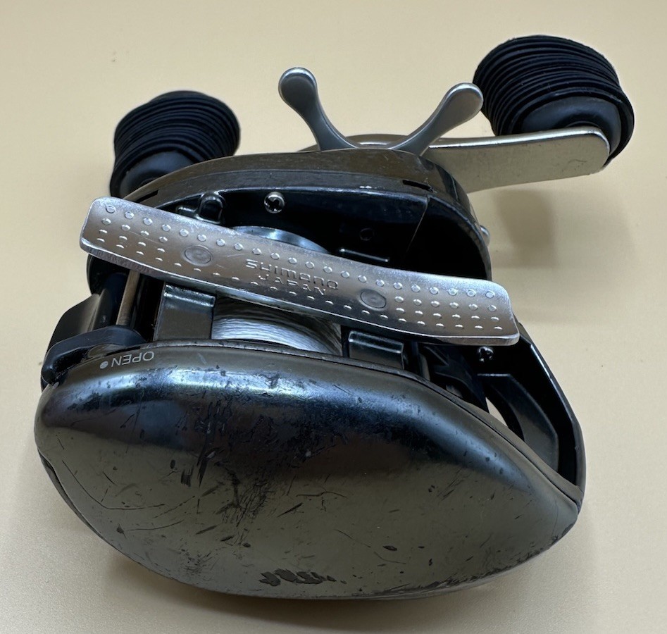 Shimano Chronarch 100BPV Right Handed Baitcasting Fishing Reel