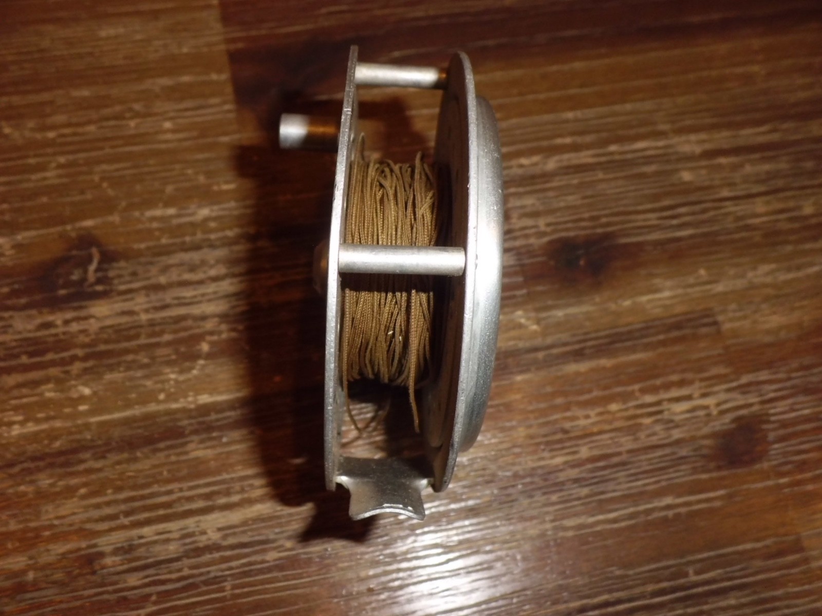 Vintage EDWARDS No. 40 Fly 3-3/4″ Reel made in USA