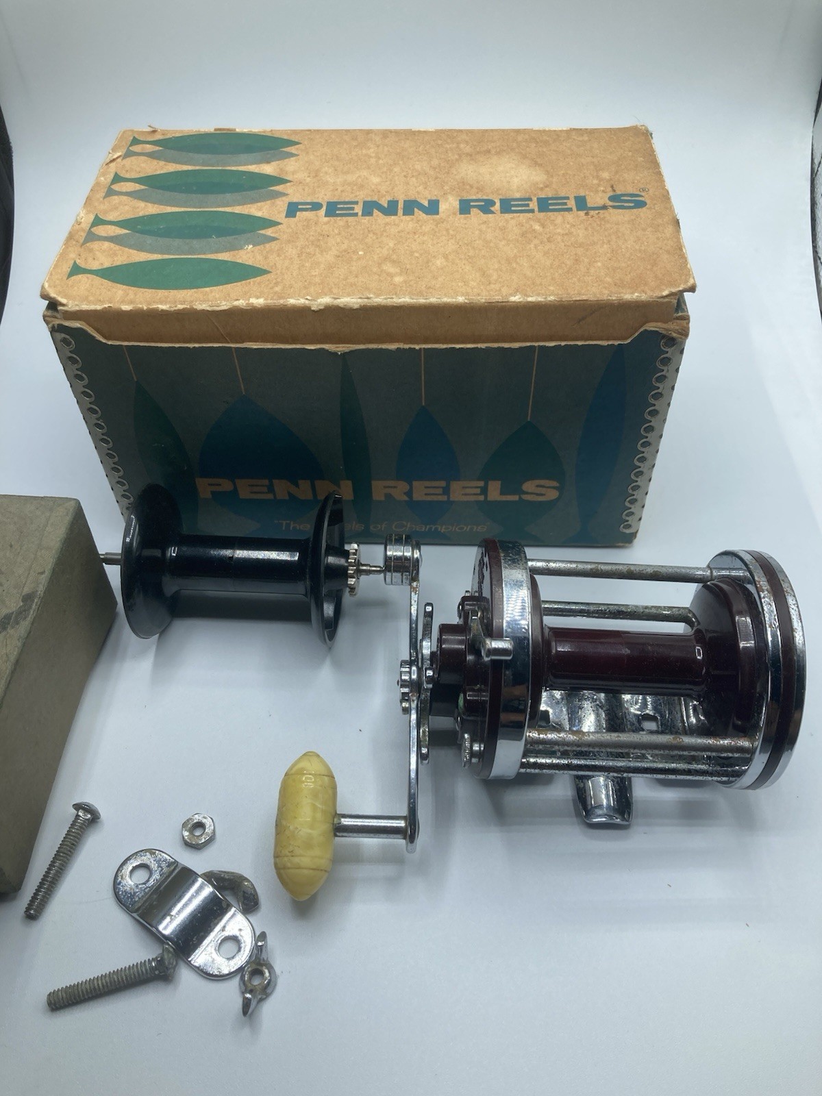 Penn #140 Squidder Saltwater Fishing Reel, Vintage, Made In USA Working. W Box