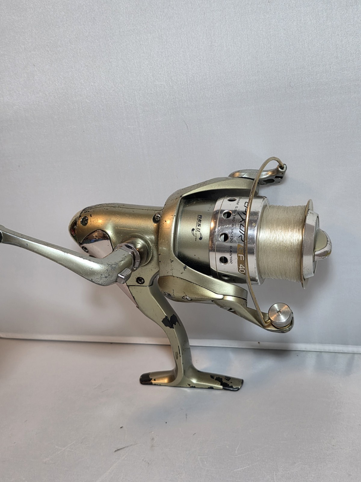 Okuma Epixor EF40 Spinning Fishing Reel Graphite Body Smooth Action Used