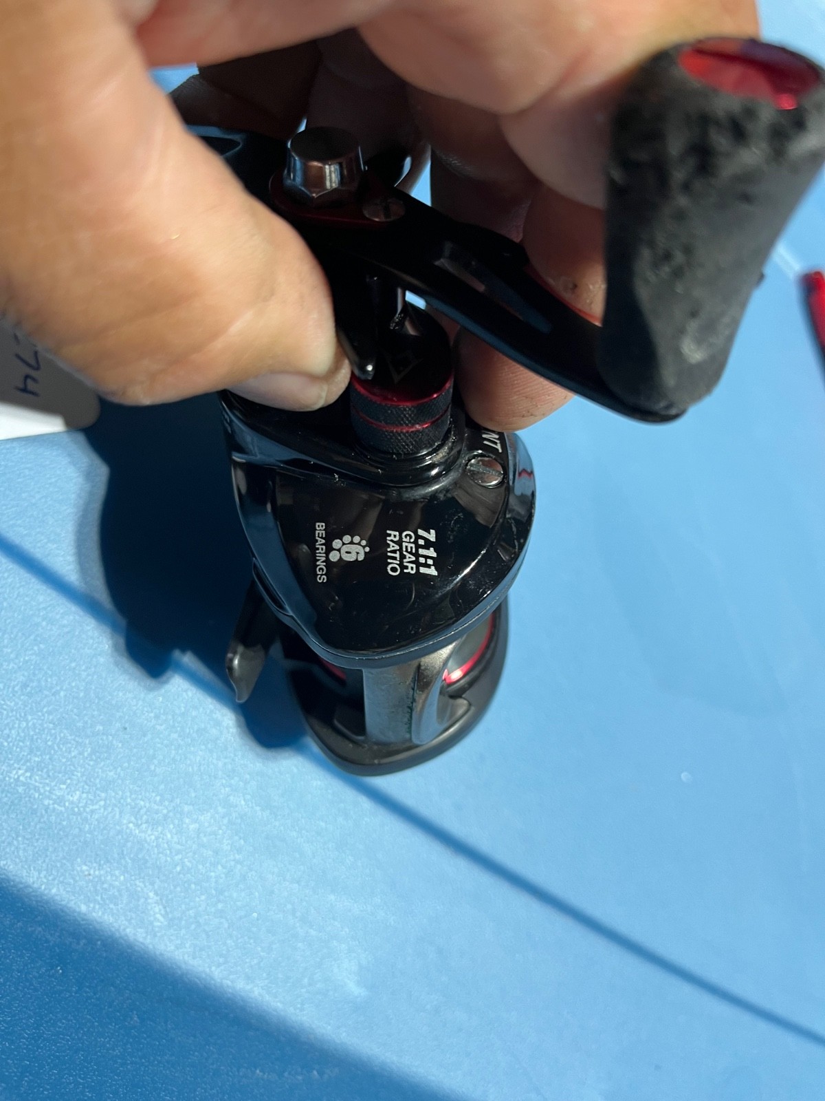 Piscifun Torrent 7.1:1 Baitcast fishing Reel left hand (28274)