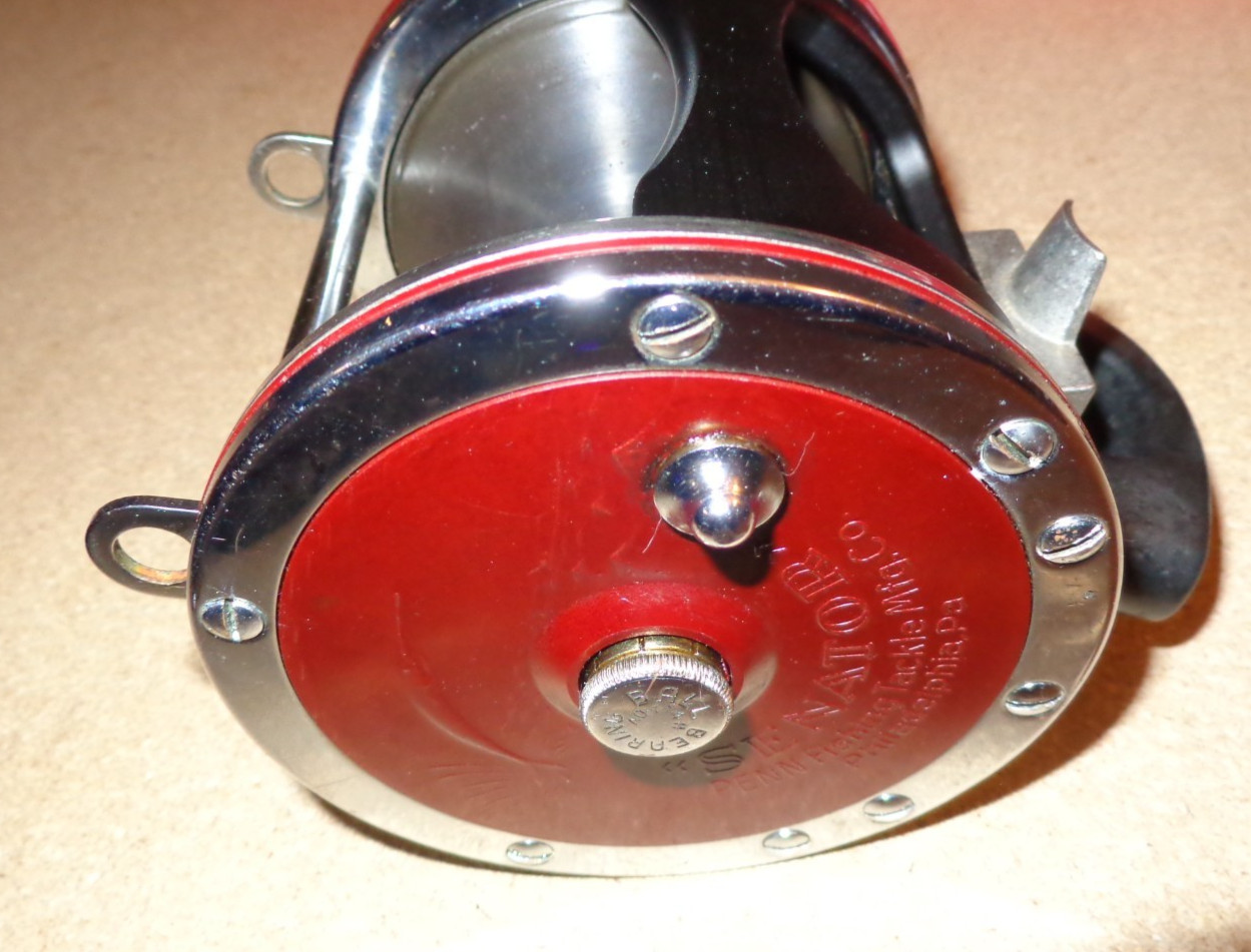 Used Penn Senator 114HLW 6/0 Wide Right-Handed Fishing Reel 114 HLW