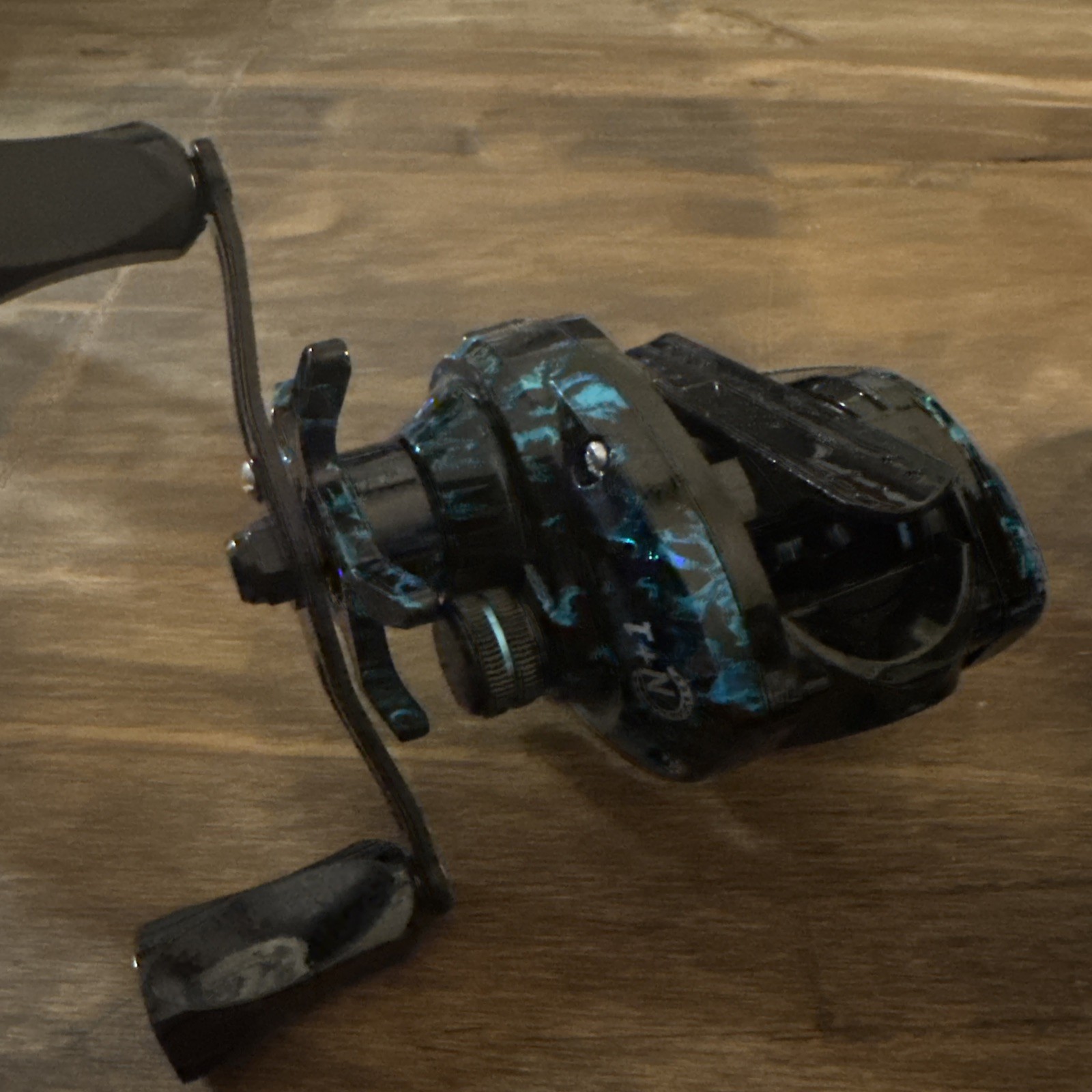 Haut Ton YKLP SD2500 Baitcasting Fishing Reel 7.2:1 Medium Right NEW IN BOX
