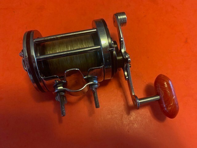 VINTAGE PENN SQUIDDER NO. 140 FISHING REEL NEWELL SPOOL AND STEEL GEARS & GUTS