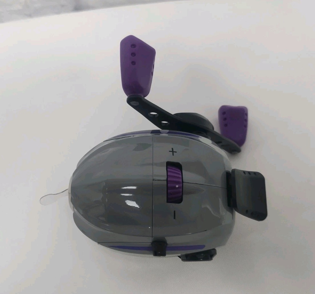 Shakespeare Agility Jellyfish Spinning Reel, Spincast, Push button Reel, Purple