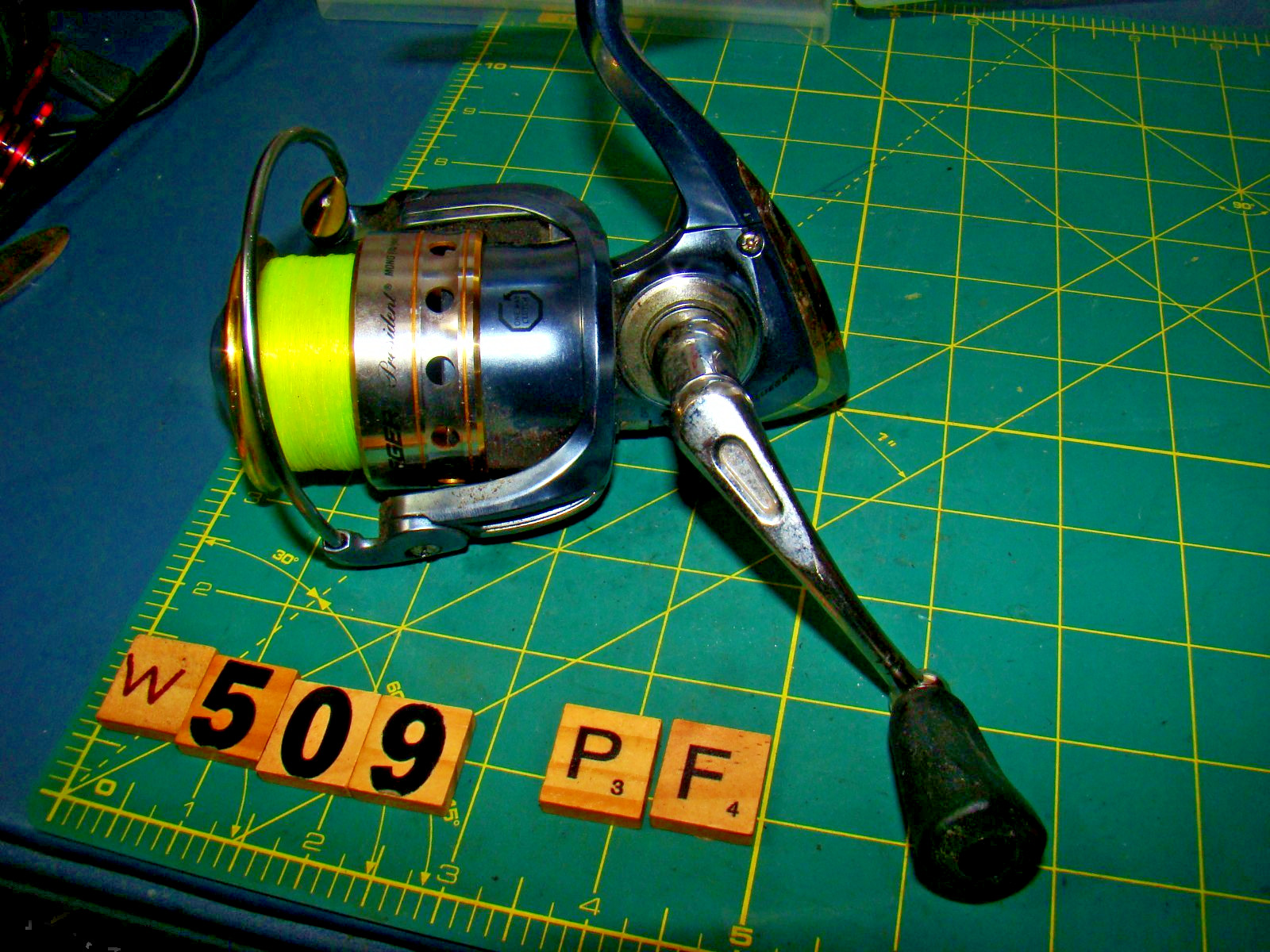 W0509 PF PFLUEGER PRESIDENT 6940 SPINNING FISHING REEL