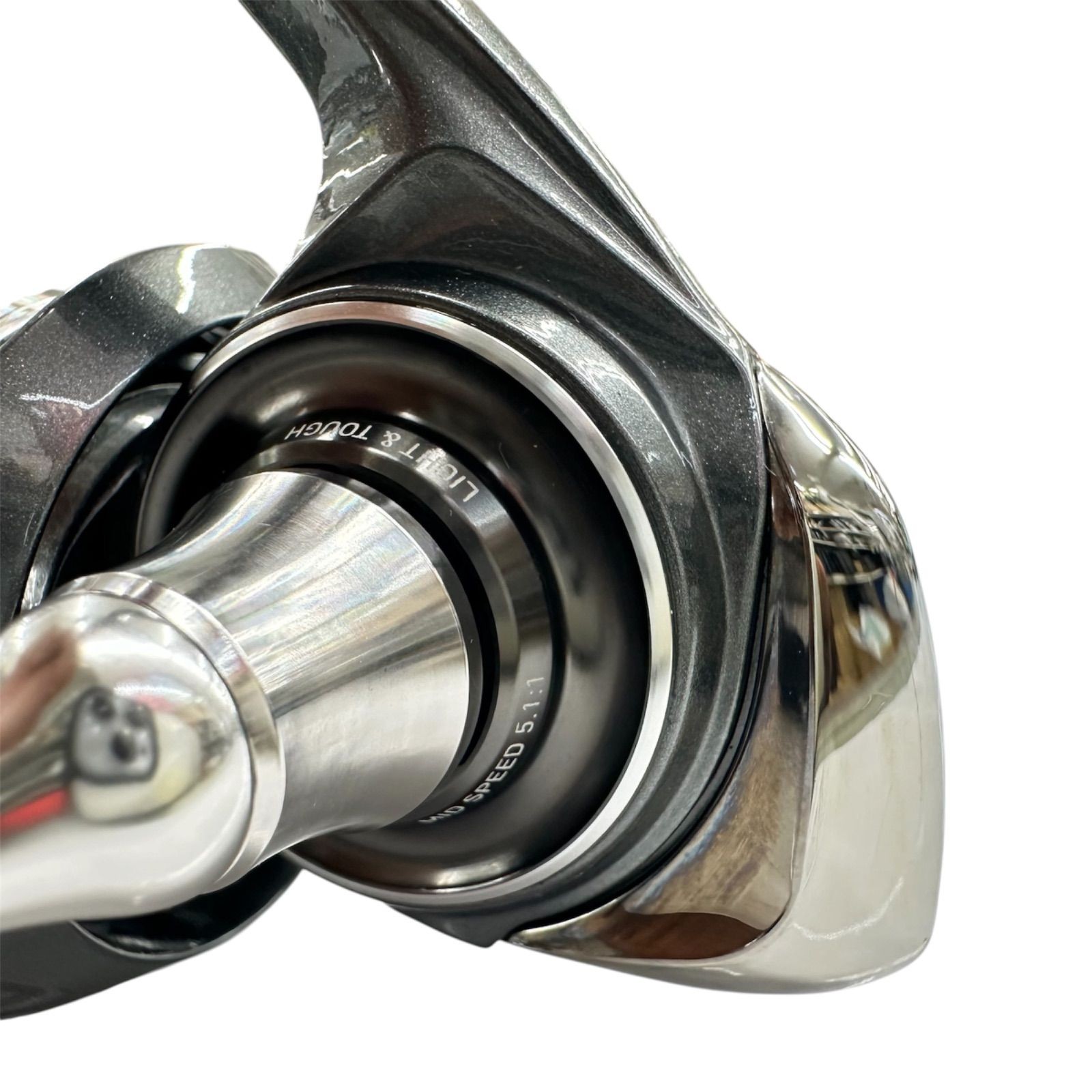 (2) Daiwa 24′ Luvias LT 2500S ③