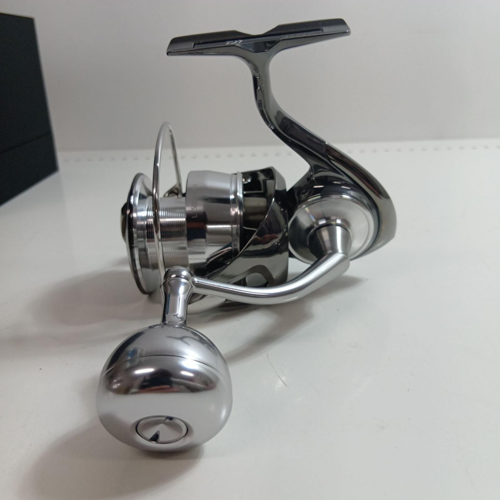 DAIWA 00061106(109522) Fishing equipment, reel, spinning reel, 22 Exist LT50…
