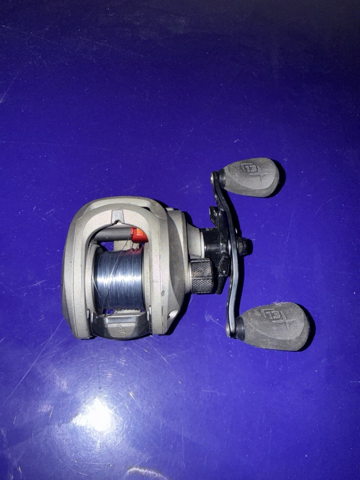 Inception Baitcast Reel 13 Right-Hand Fishing Accessory with 8.1:1 Gear Ratio