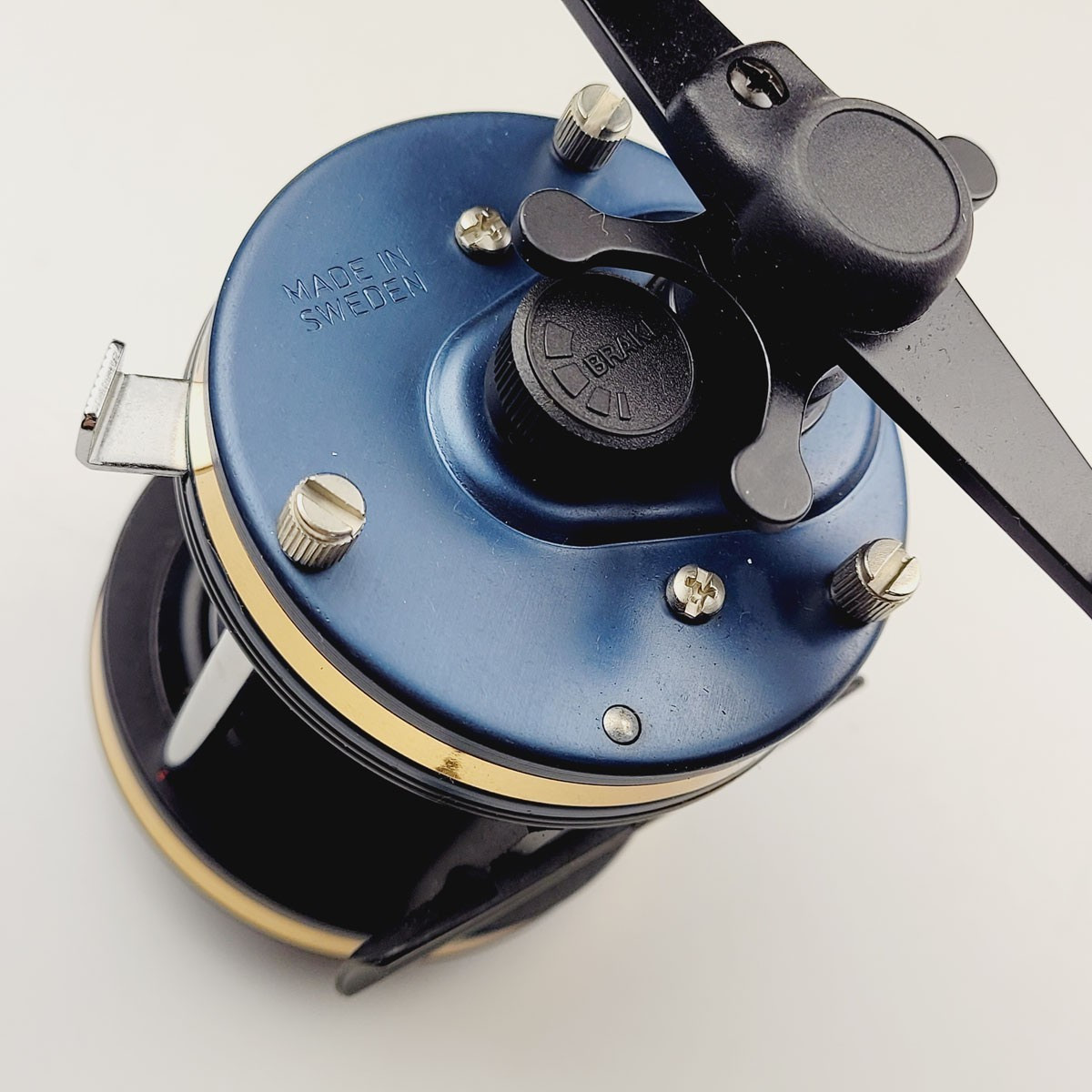 Abu Garcia Ambassadeur 550 Plus Blue NOS NIB New Baitcasting Reel Boxed