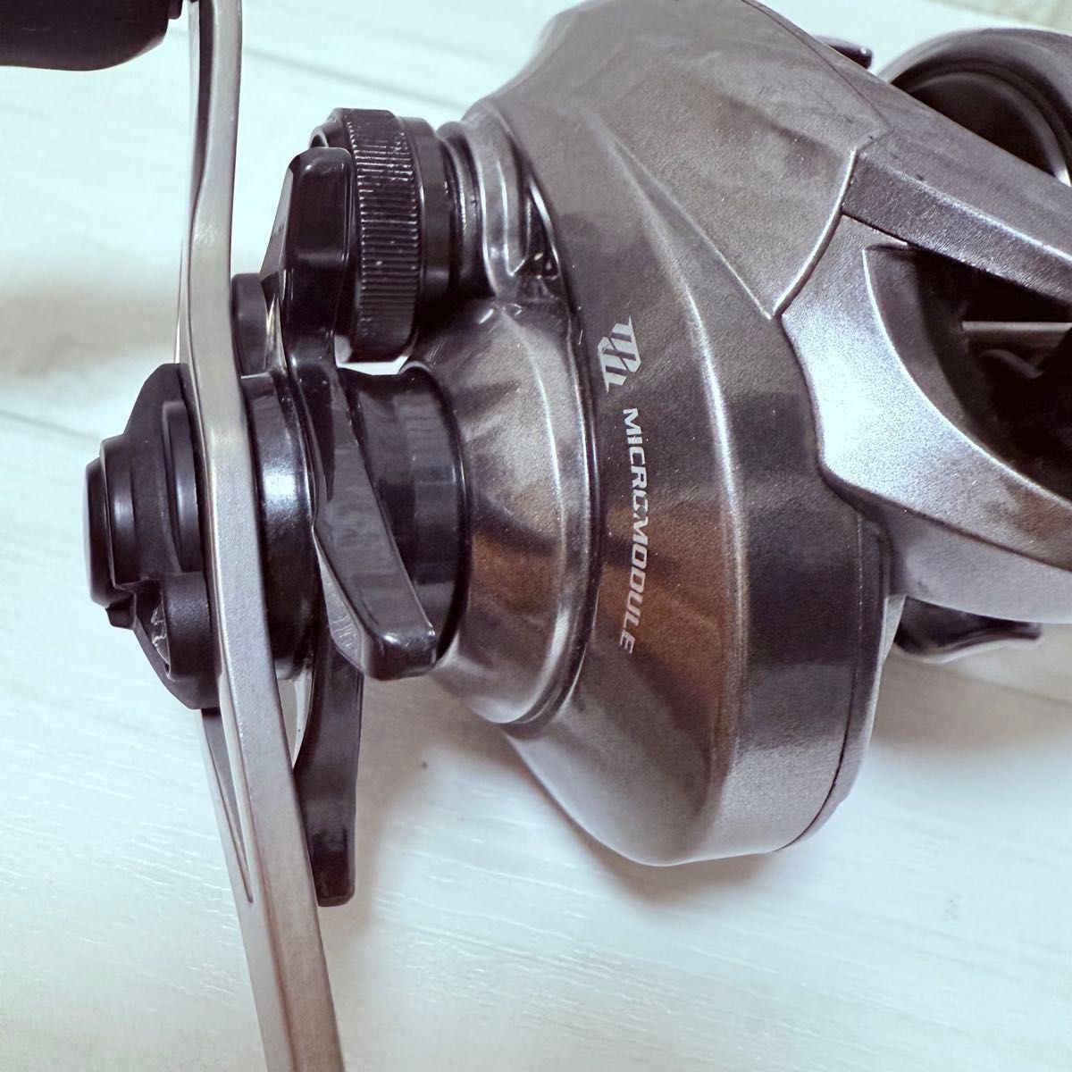 Shimano 17 Chronarch 150 MGL Right Hand RH Baitcasting Reel Used from JAPAN