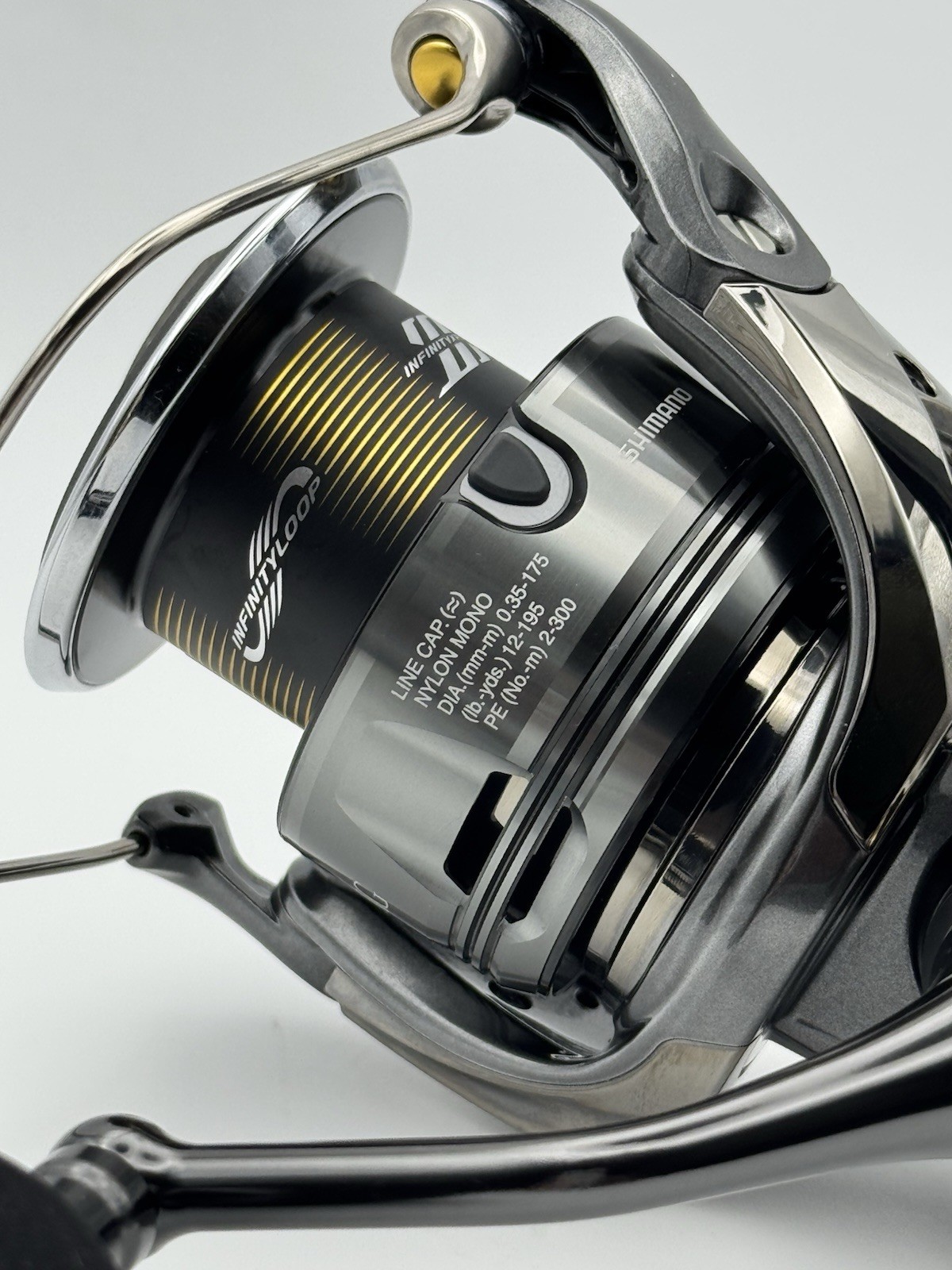 Shimano 24 Twin Power C5000XG Spinning Reel 2024 Model w/Box “ Near Mint “ S004