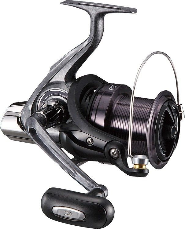 DAIWA 17 Crosscast 5500 Reel