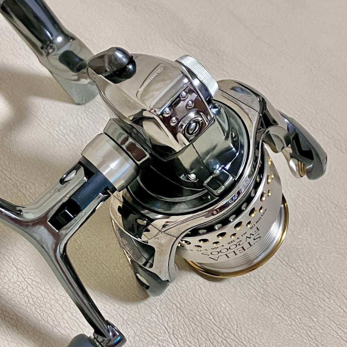 Shimano 01 Stella FW2000S Double Handle