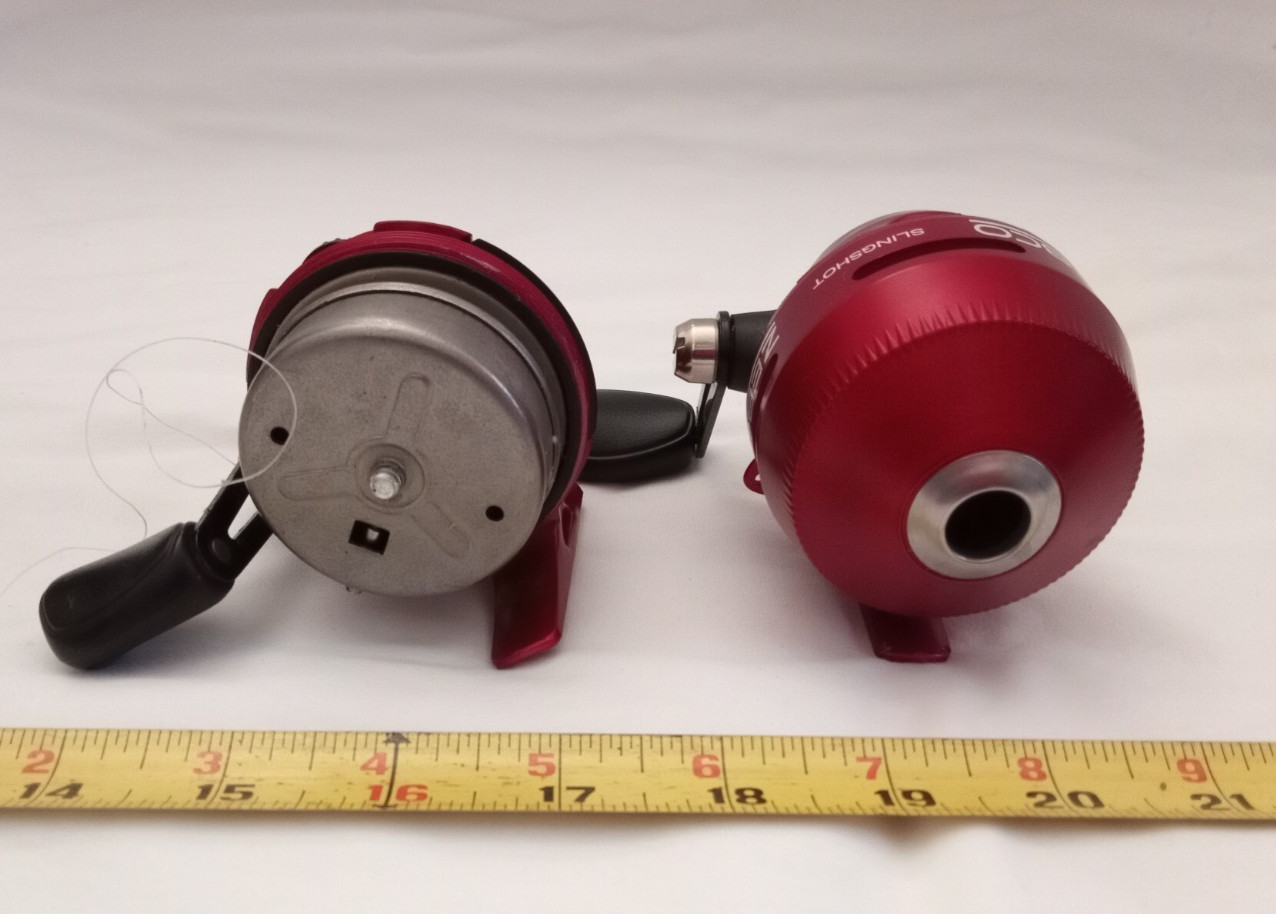 lot of 2 Zebco 202mslscrd-gwk1 spincast Fishing Reels for parts.