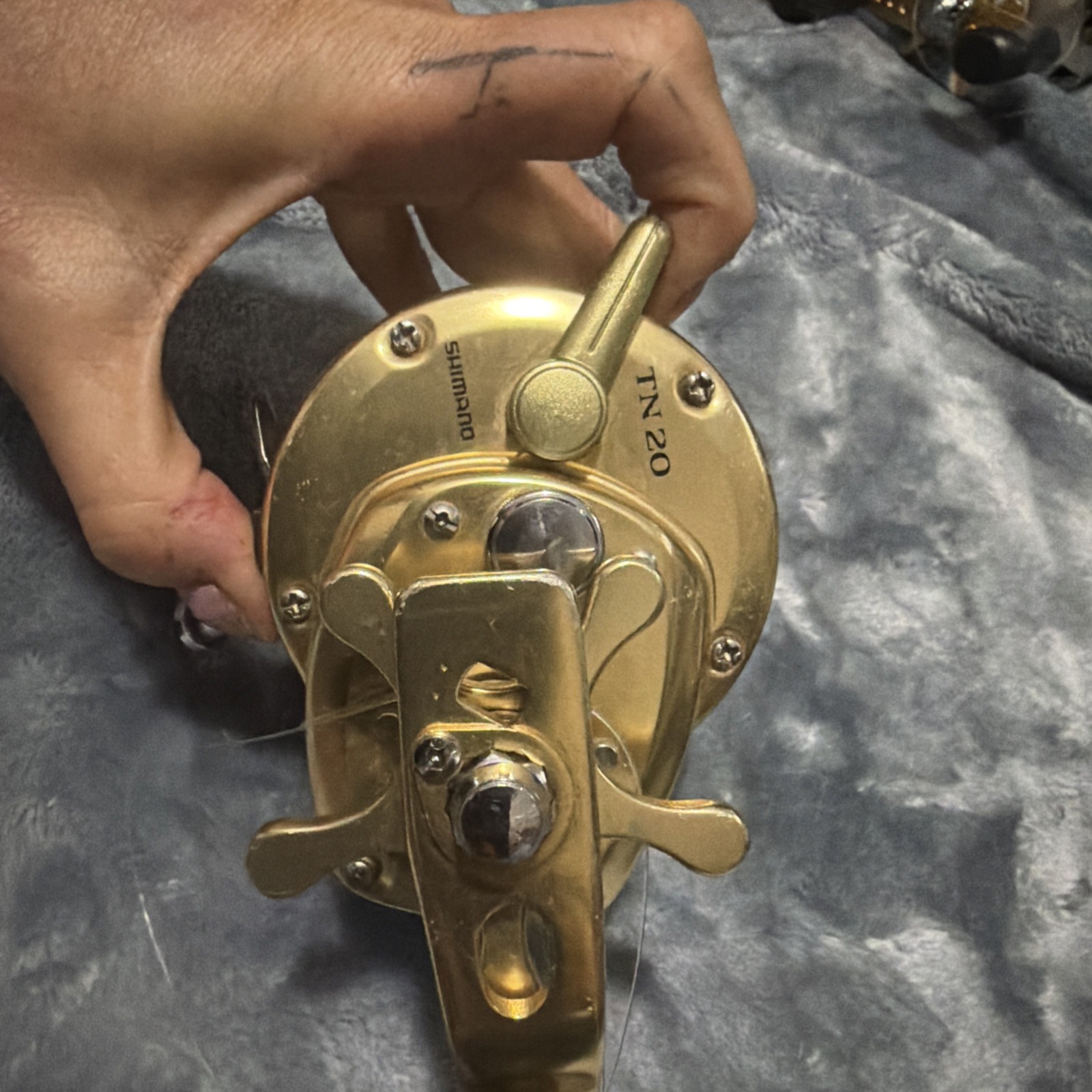 SHIMANO TRINIDAD TN20 GOLD CONVENTIONAL CASTING REEL