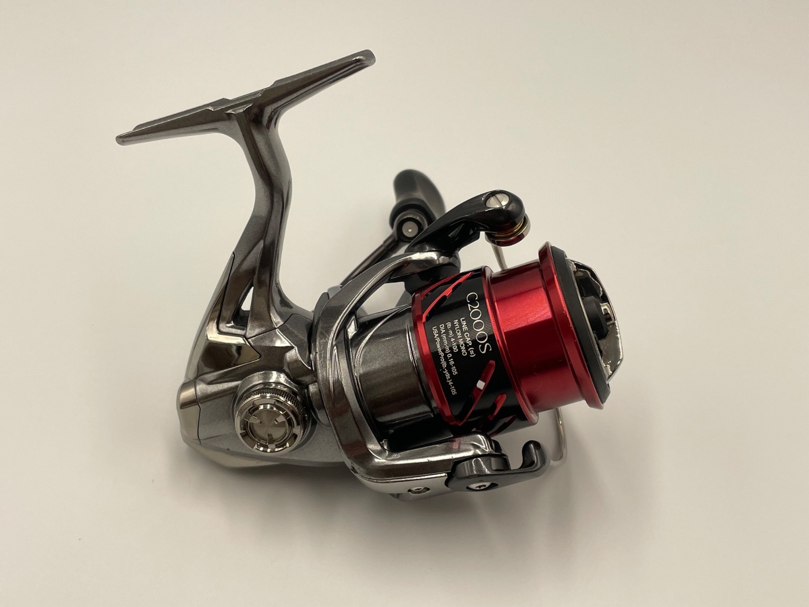 Shimano 16 Stradic CI4+ C2000S Spinning Fishing Reel W/Box Gear Ratio 5.0:1