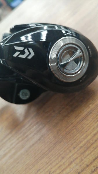 Daiwa BASS X 80 Baitcast Reel High Performance Fishing Gear Unisex Adults