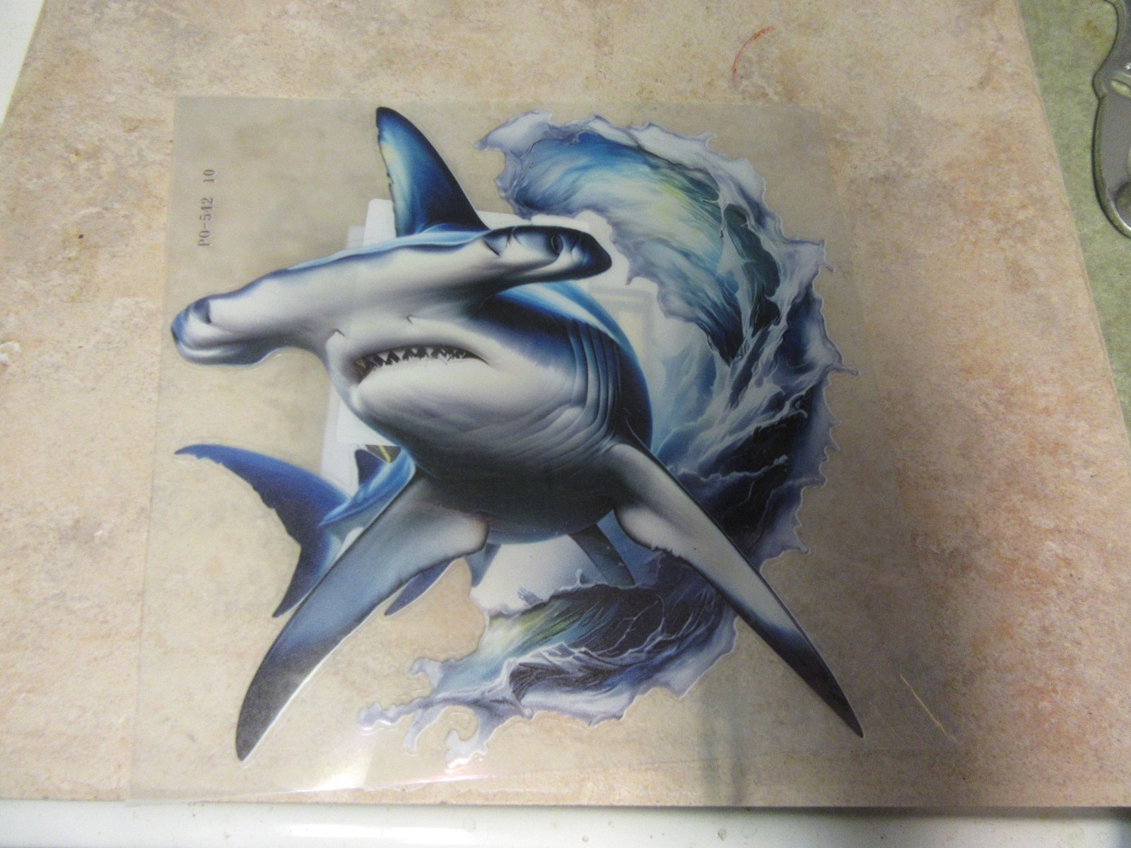 2104 HAMMERHEAD SHARK (7″x7″) Decal