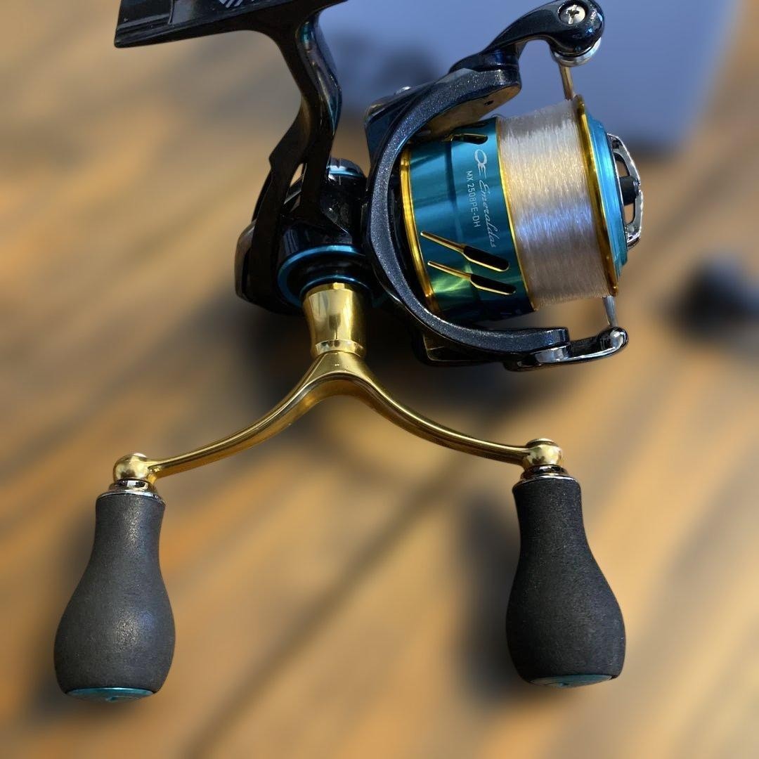 DAIWA Emeraldas MX 2508PE-H-DH Spinning Reel Double Handle Smooth Performance